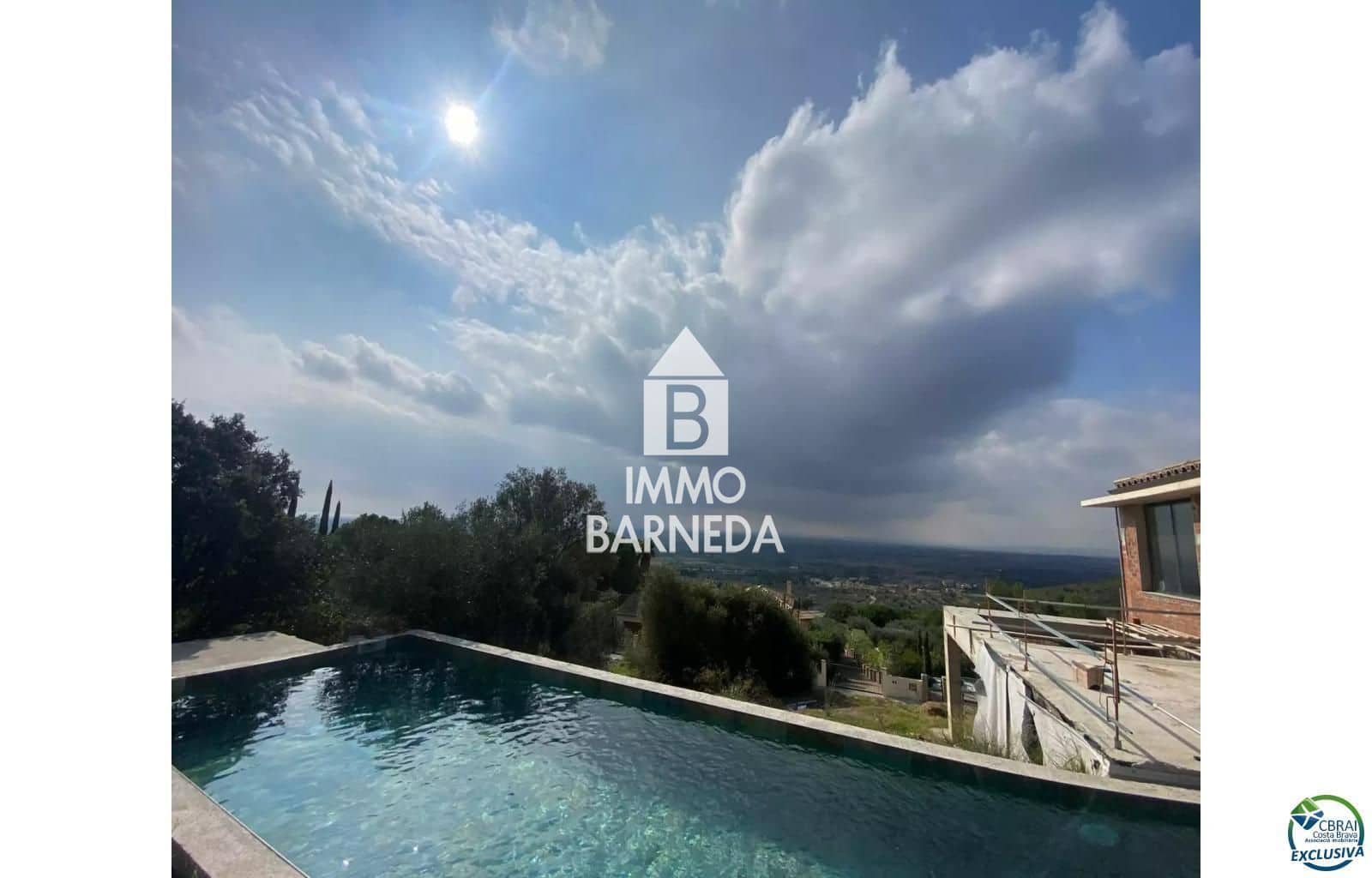 4 bedroom Villa for sale in Pau with pool garage - € 995,000 (Ref: 9839711)