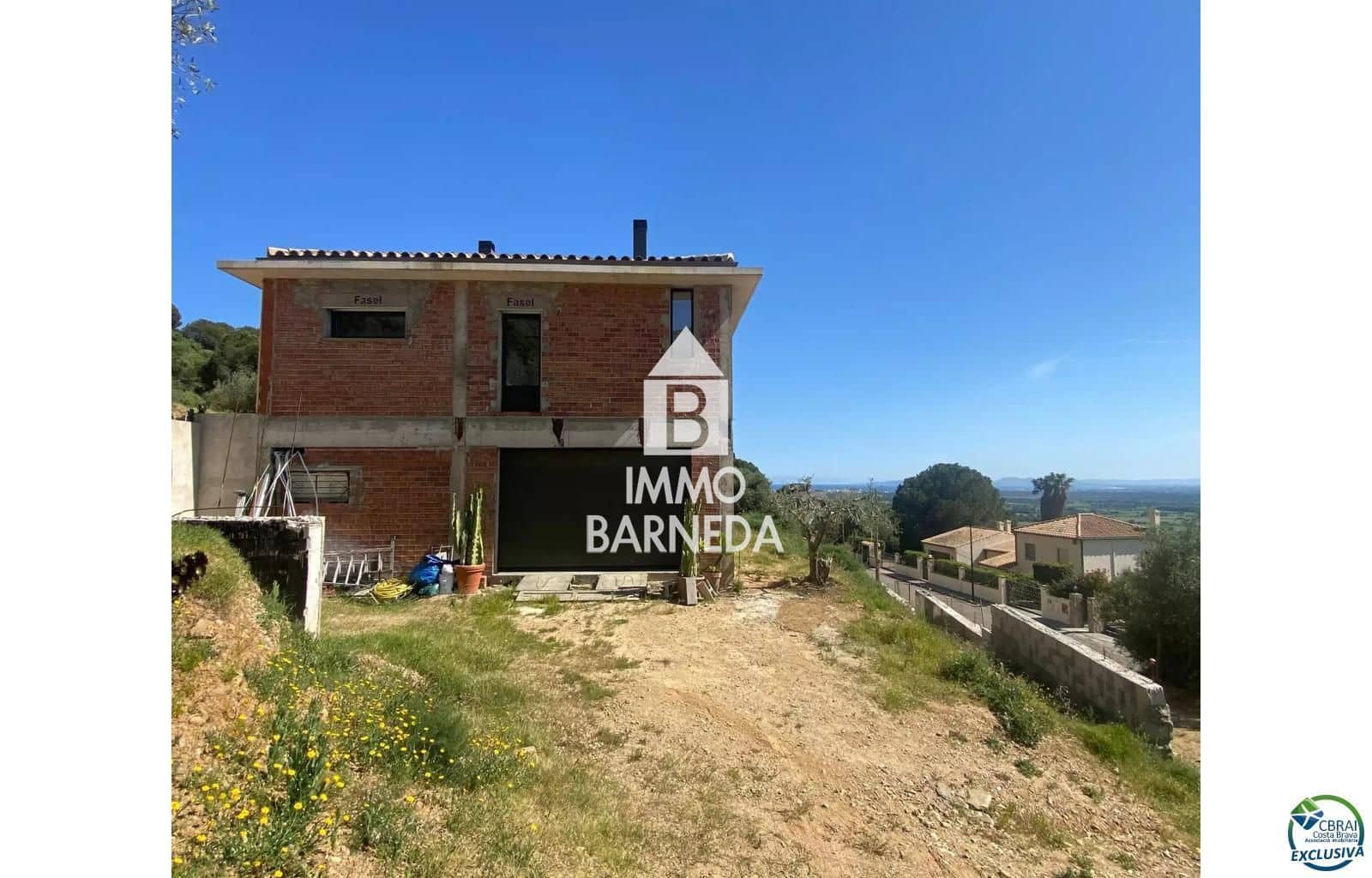 4 bedroom Villa for sale in Pau with pool garage - € 995,000 (Ref: 9839711)