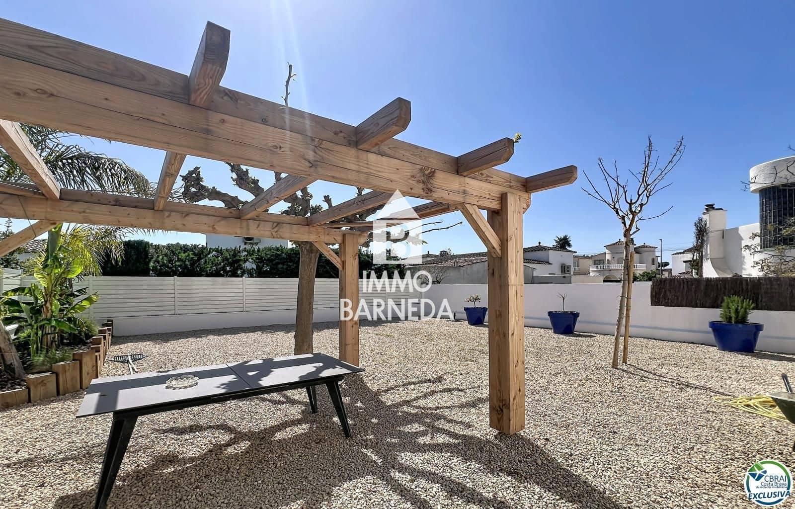 5 makuuhuone Huvila myytävänä paikassa Empuriabrava - 595 000 € (Ref: 9839712)