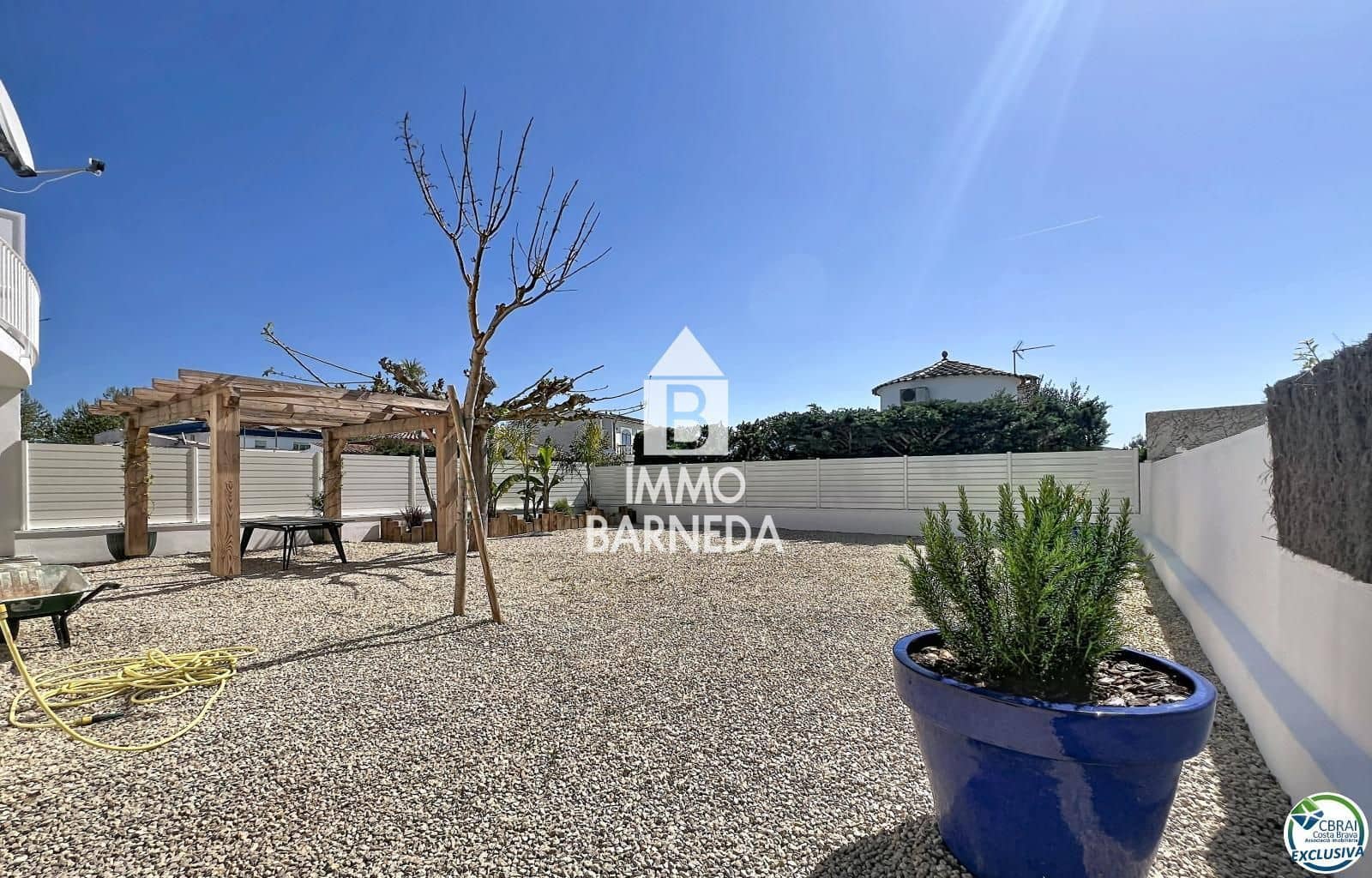 5 makuuhuone Huvila myytävänä paikassa Empuriabrava - 595 000 € (Ref: 9839712)