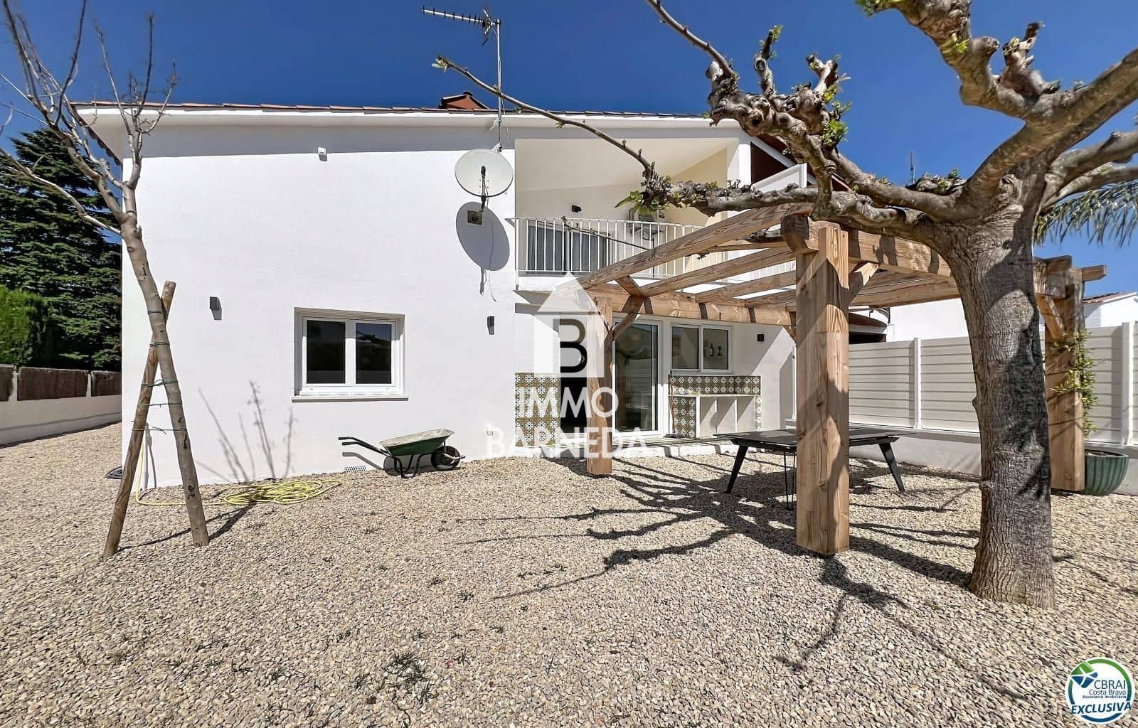 5 makuuhuone Huvila myytävänä paikassa Empuriabrava - 595 000 € (Ref: 9839712)