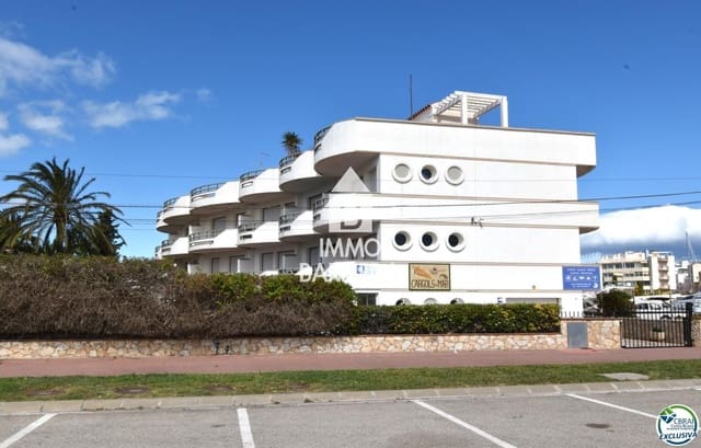 11 makuuhuone Huvila myytävänä paikassa Empuriabrava, Castelló d'Empúries mukana uima-altaan 
autotalli - 4 500 000 € (Ref: 9847592)