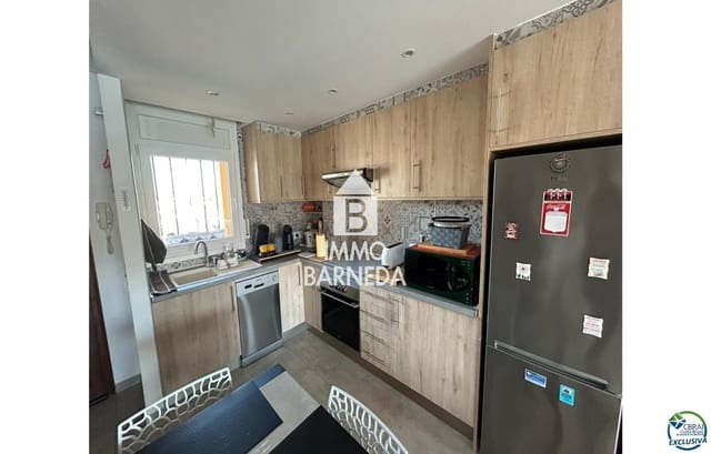 3 camera da letto Villa in vendita in Empuriabrava, Castelló d'Empúries con garage - 379.000 € (Rif: 9854514)