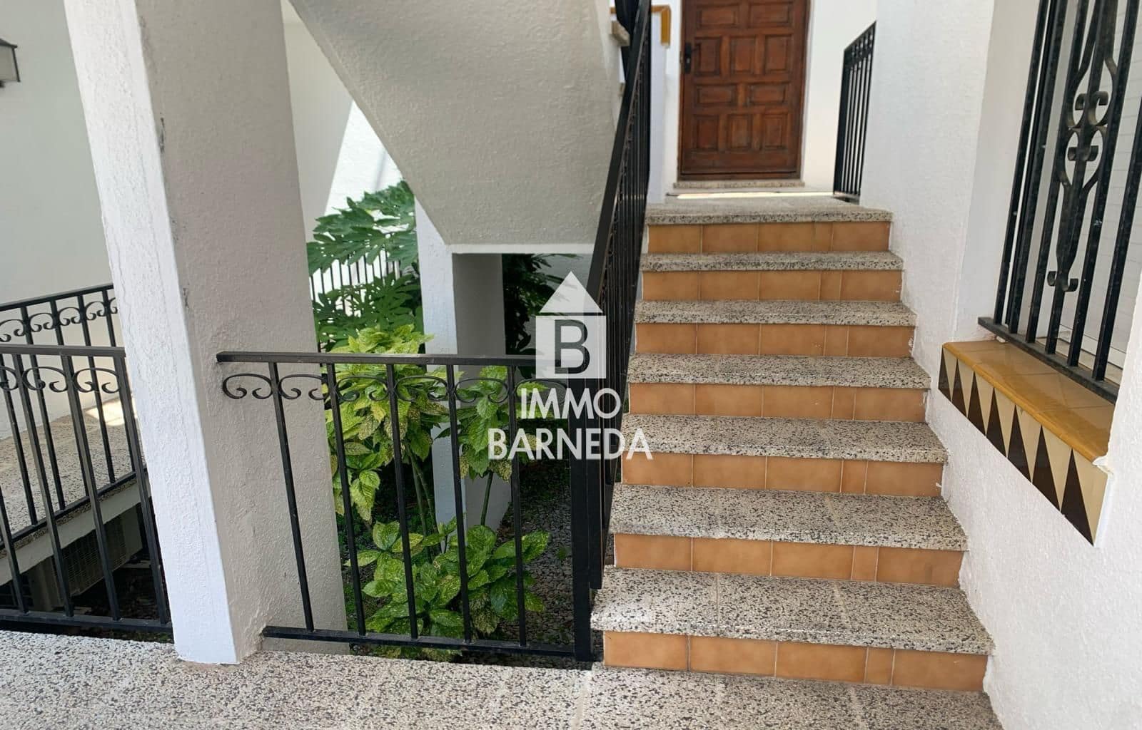 1 bedroom Flat for sale in Roses with pool garage - € 145,000 (Ref: 9854516)