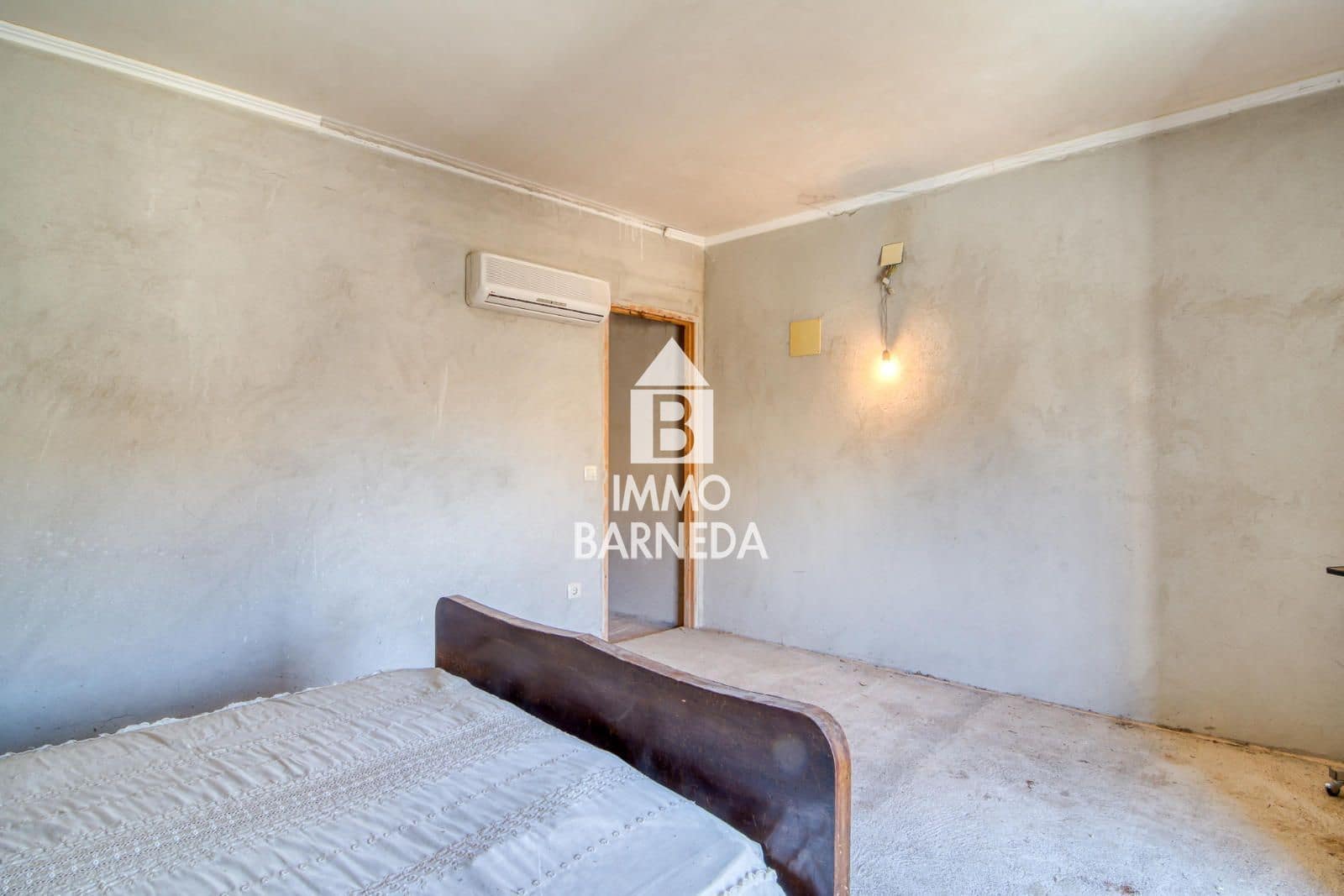 5 Zimmer Villa zu verkaufen in Peralada mit Garage - 295.000 € (Ref: 9858645)
