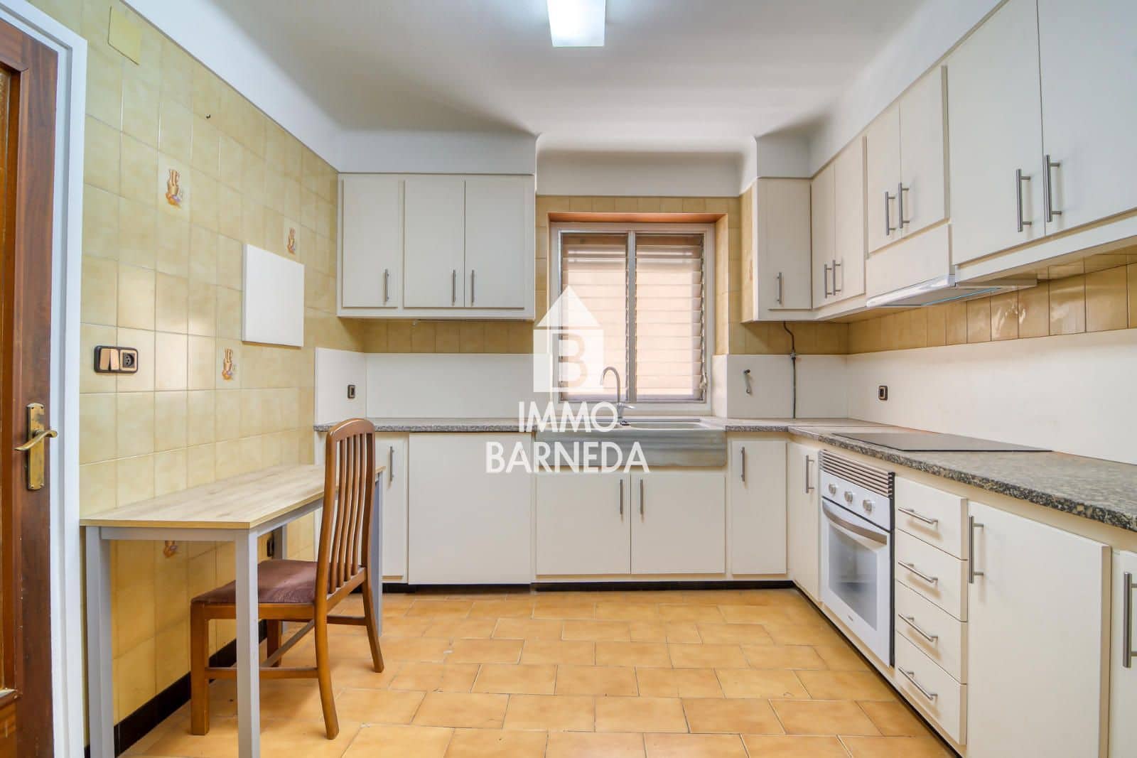 5 Zimmer Villa zu verkaufen in Peralada mit Garage - 295.000 € (Ref: 9858645)