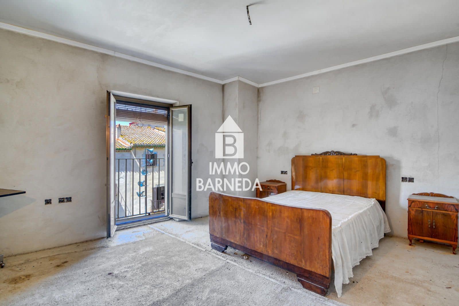 5 Zimmer Villa zu verkaufen in Peralada mit Garage - 295.000 € (Ref: 9858645)