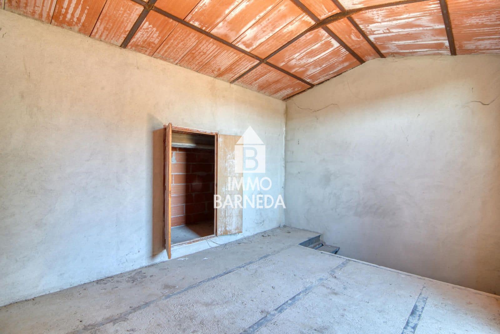 5 Zimmer Villa zu verkaufen in Peralada mit Garage - 295.000 € (Ref: 9858645)
