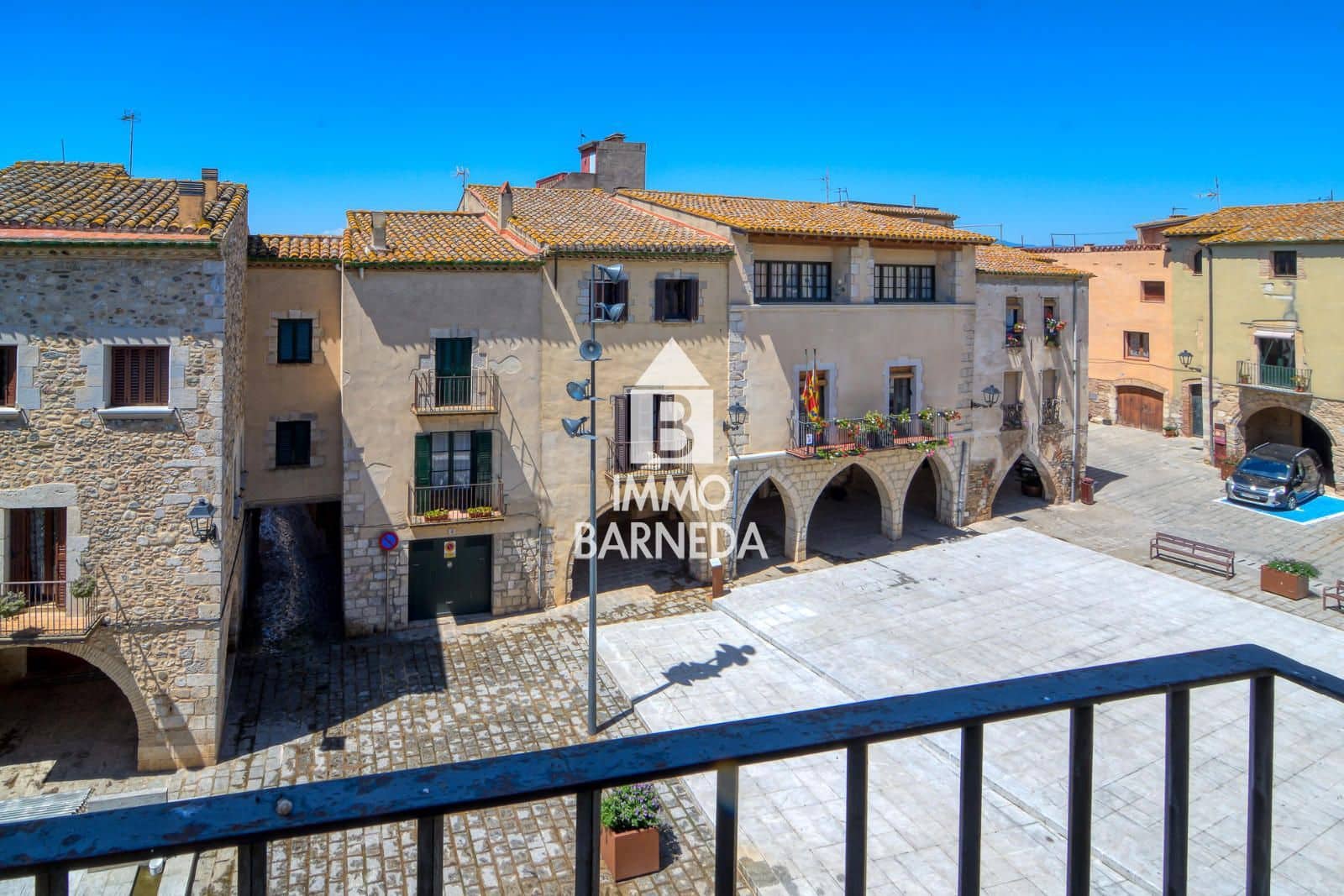5 Zimmer Villa zu verkaufen in Peralada mit Garage - 295.000 € (Ref: 9858645)