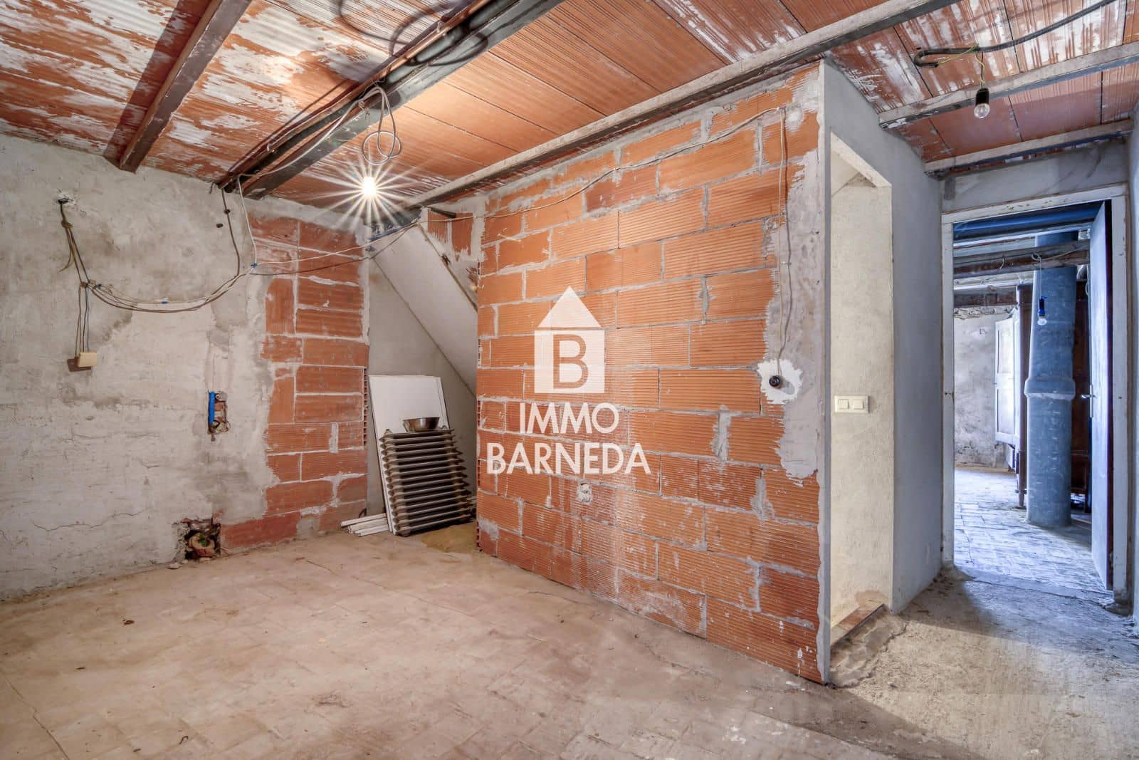 5 Zimmer Villa zu verkaufen in Peralada mit Garage - 295.000 € (Ref: 9858645)