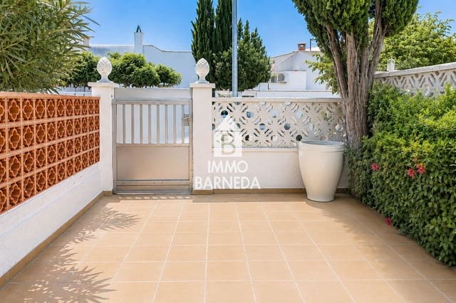 1 camera da letto Villa in vendita in Empuriabrava, Castelló d'Empúries - 130.000 € (Rif: 9868937)