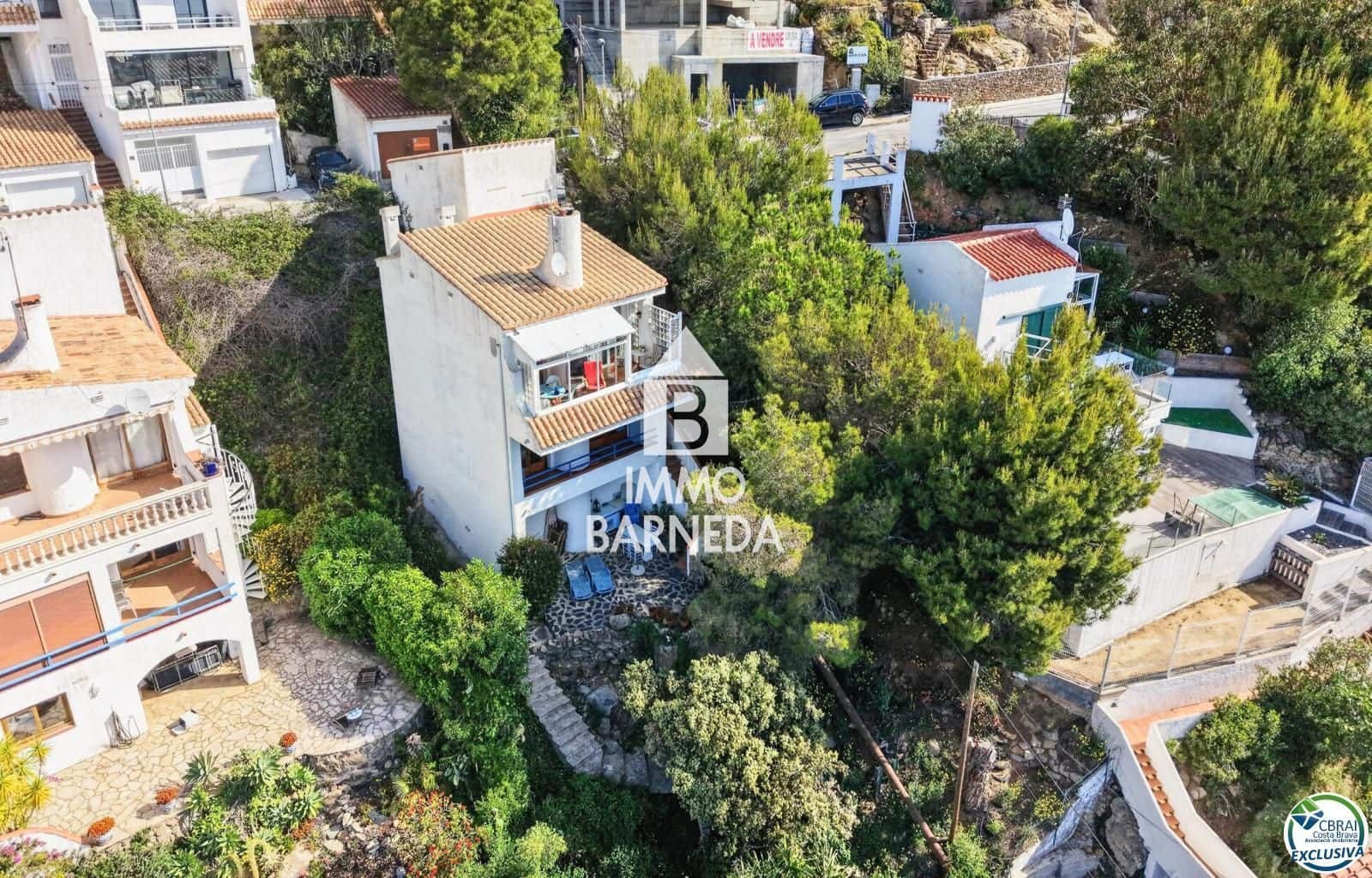 3 bedroom Villa for sale in Roses with garage - € 349,000 (Ref: 9869586)