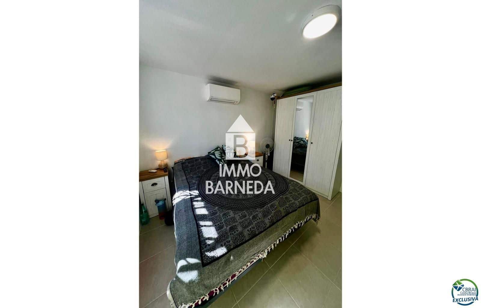 Chalet de 2 habitaciones en Empuriabrava en venta - 225.000 € (Ref: 9882428)