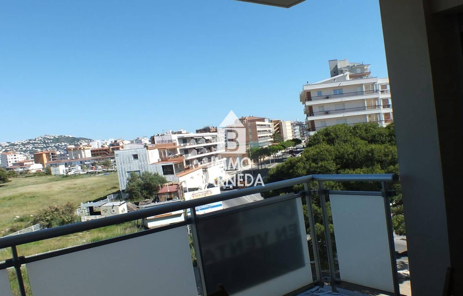 Piso de 2 habitaciones en Santa Margarida en venta con piscina garaje - 219.000 € (Ref: 9891050)