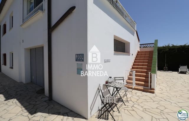 4 bedroom Villa for sale in Roses with pool garage - € 475,000 (Ref: 9892696)