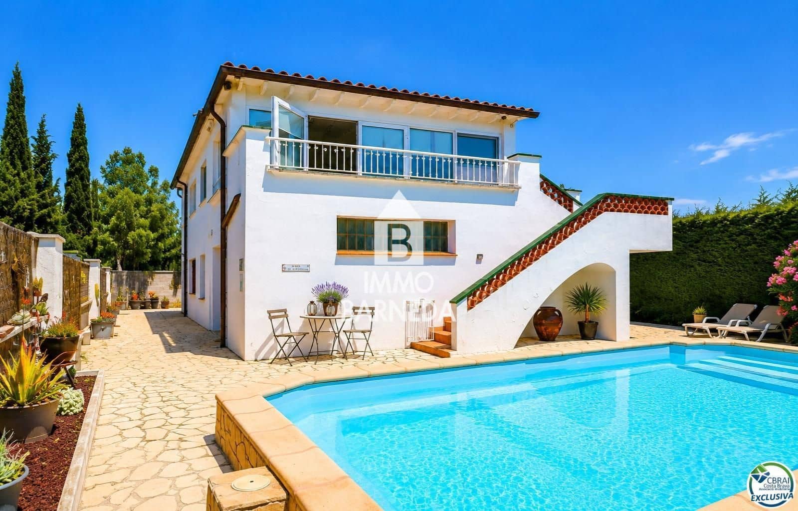 4 bedroom Villa for sale in Roses with pool garage - € 475,000 (Ref: 9892696)