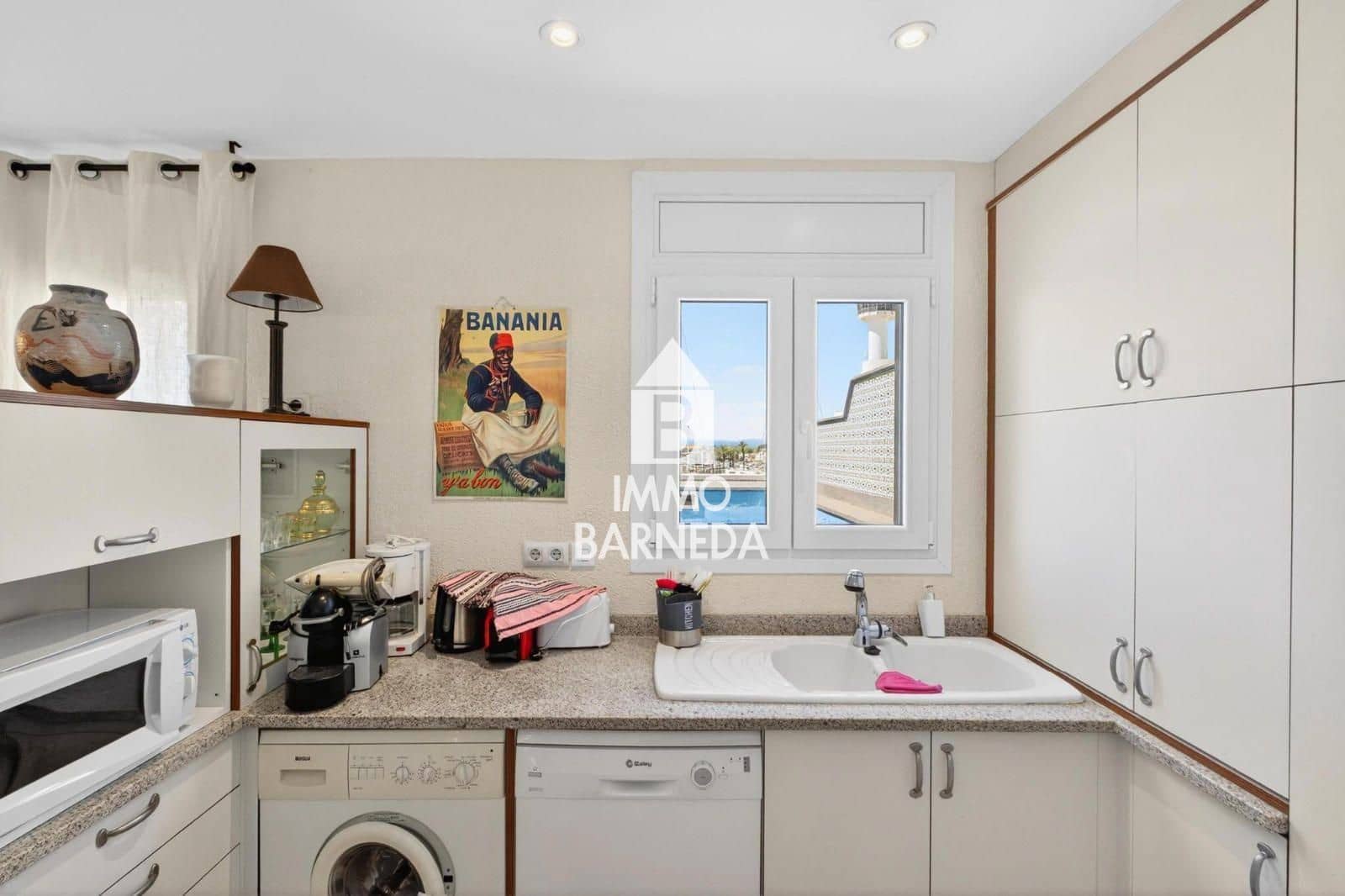 3 bedroom Flat for sale in Empuriabrava with pool garage - € 480,000 (Ref: 9895274)