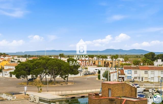 2 slaapkamer Flat te koop in Santa Margarida, Roses met zwembad garage - € 235.000 (Ref: 9911541)
