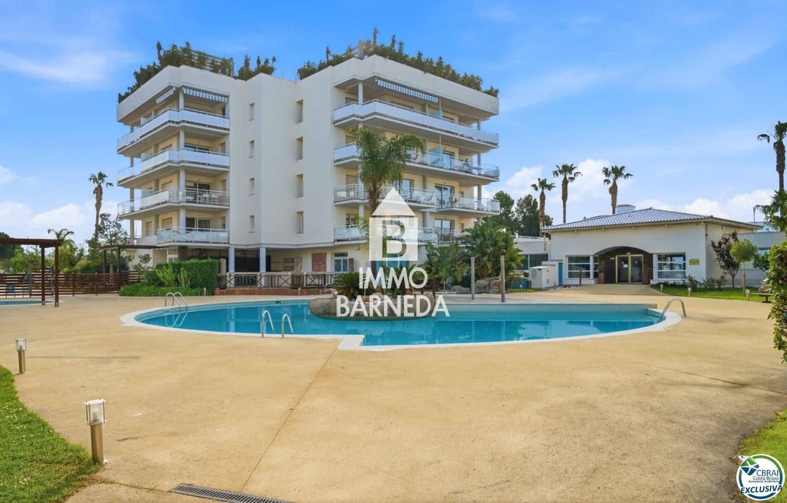 2 slaapkamer Flat te koop in Santa Margarida met zwembad garage - € 235.000 (Ref: 9911541)