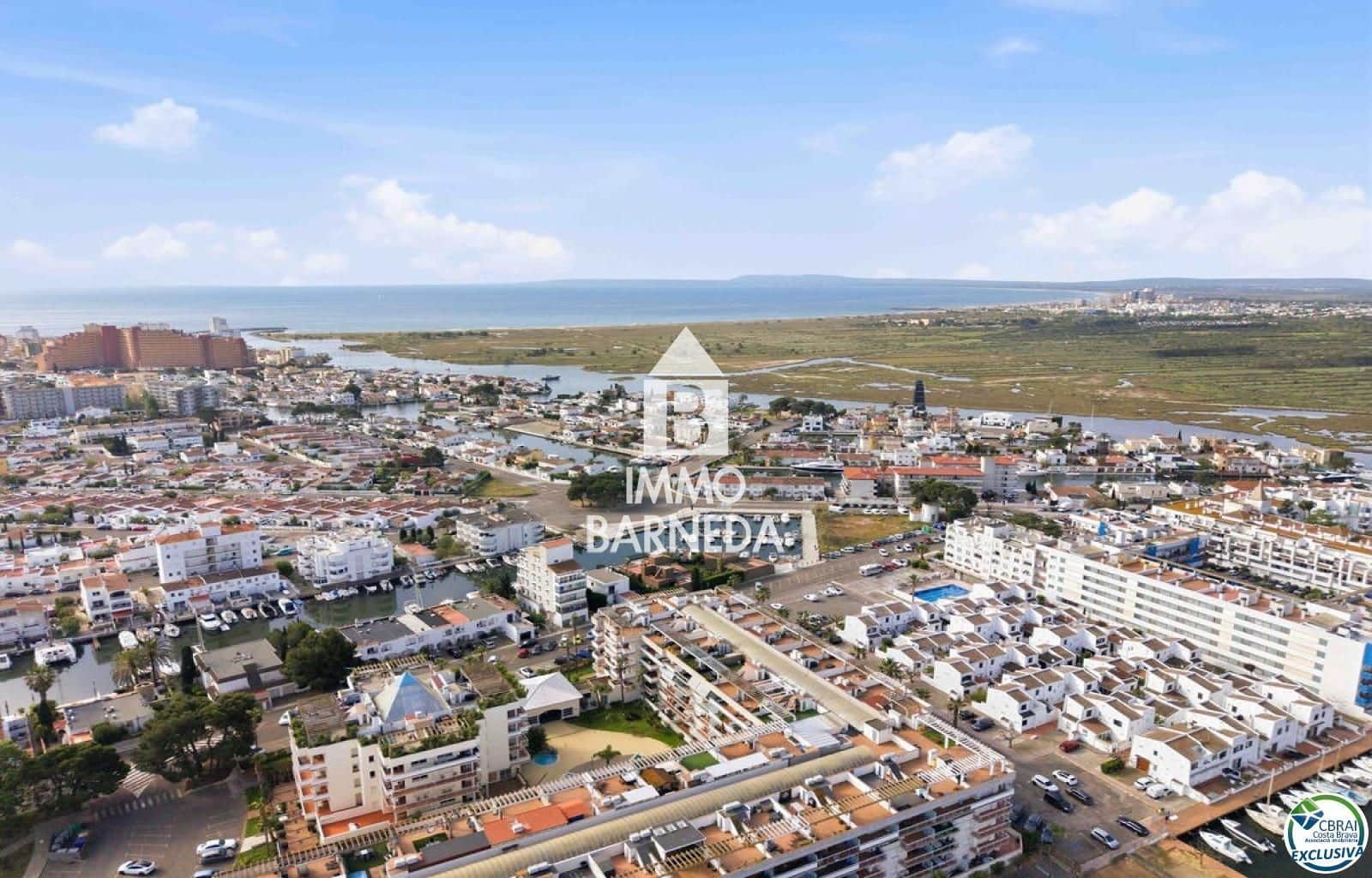 2 slaapkamer Flat te koop in Santa Margarida met zwembad garage - € 235.000 (Ref: 9911541)