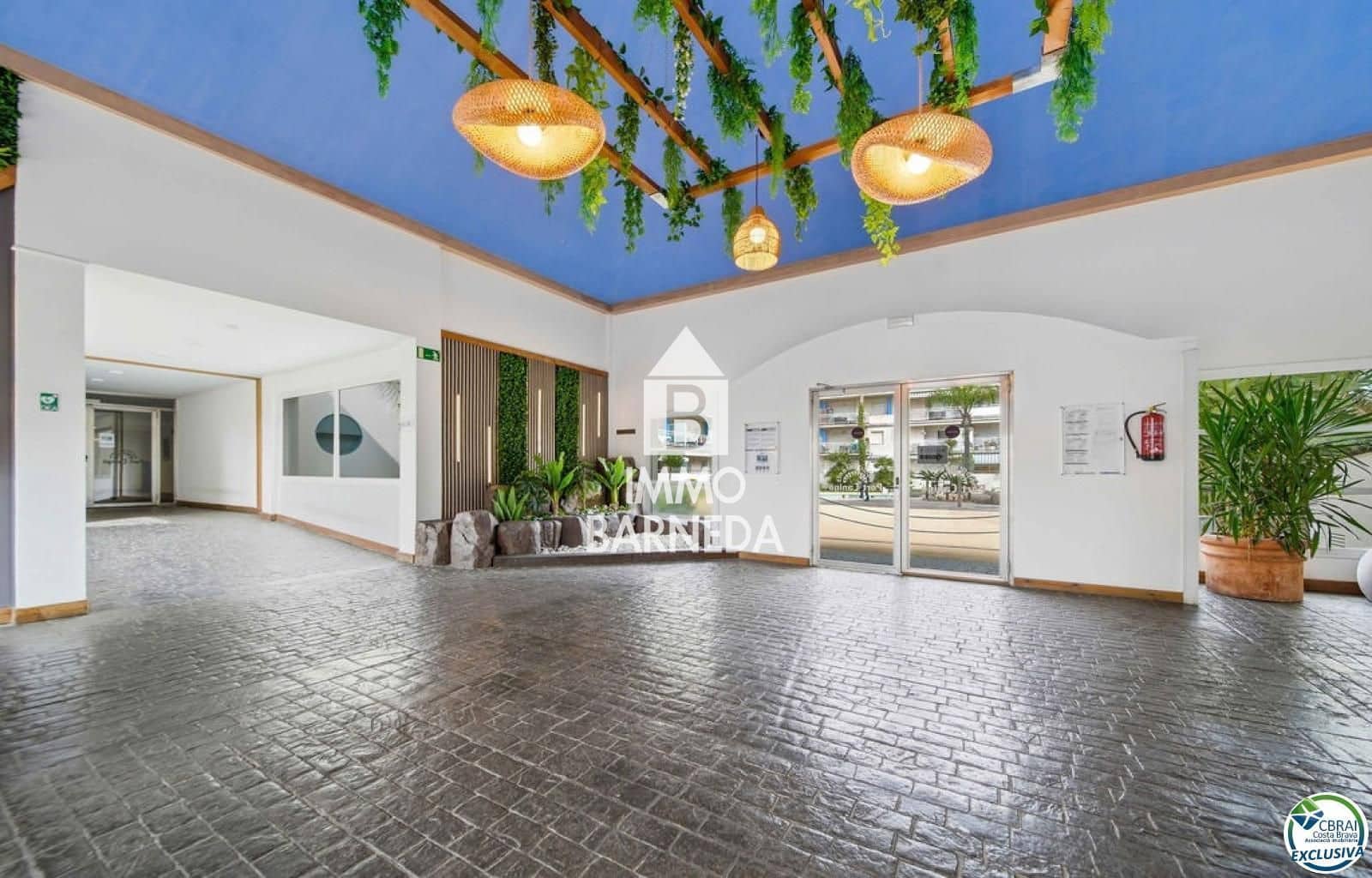 2 slaapkamer Flat te koop in Santa Margarida met zwembad garage - € 235.000 (Ref: 9911541)