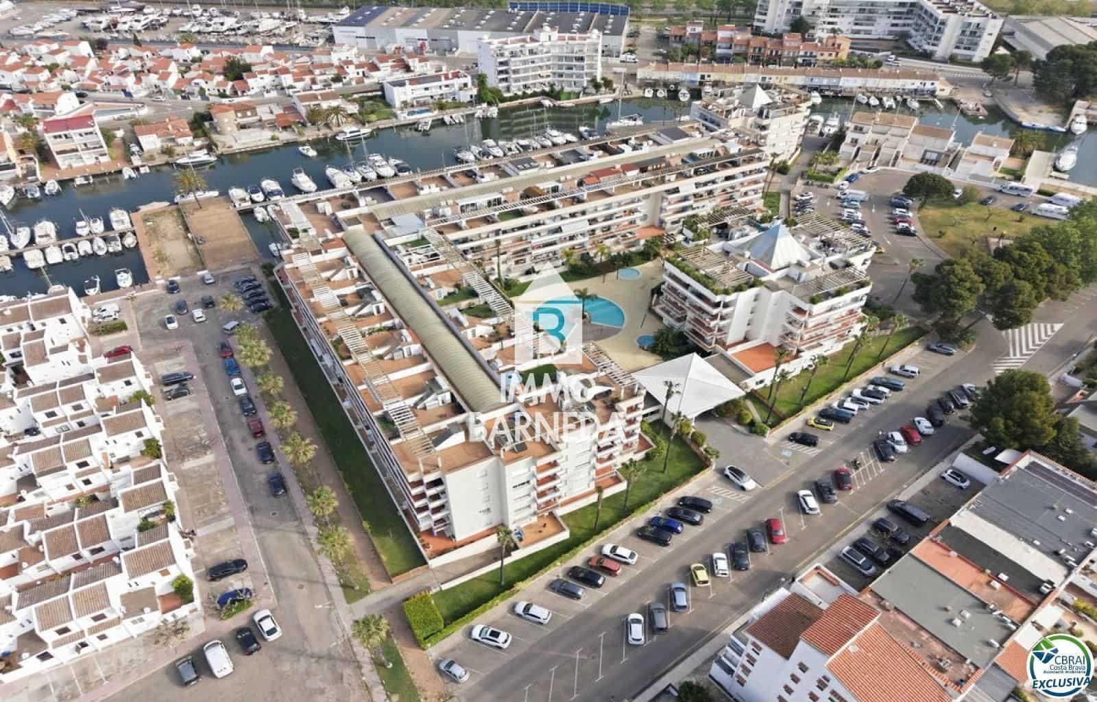 2 slaapkamer Flat te koop in Santa Margarida met zwembad garage - € 235.000 (Ref: 9911541)