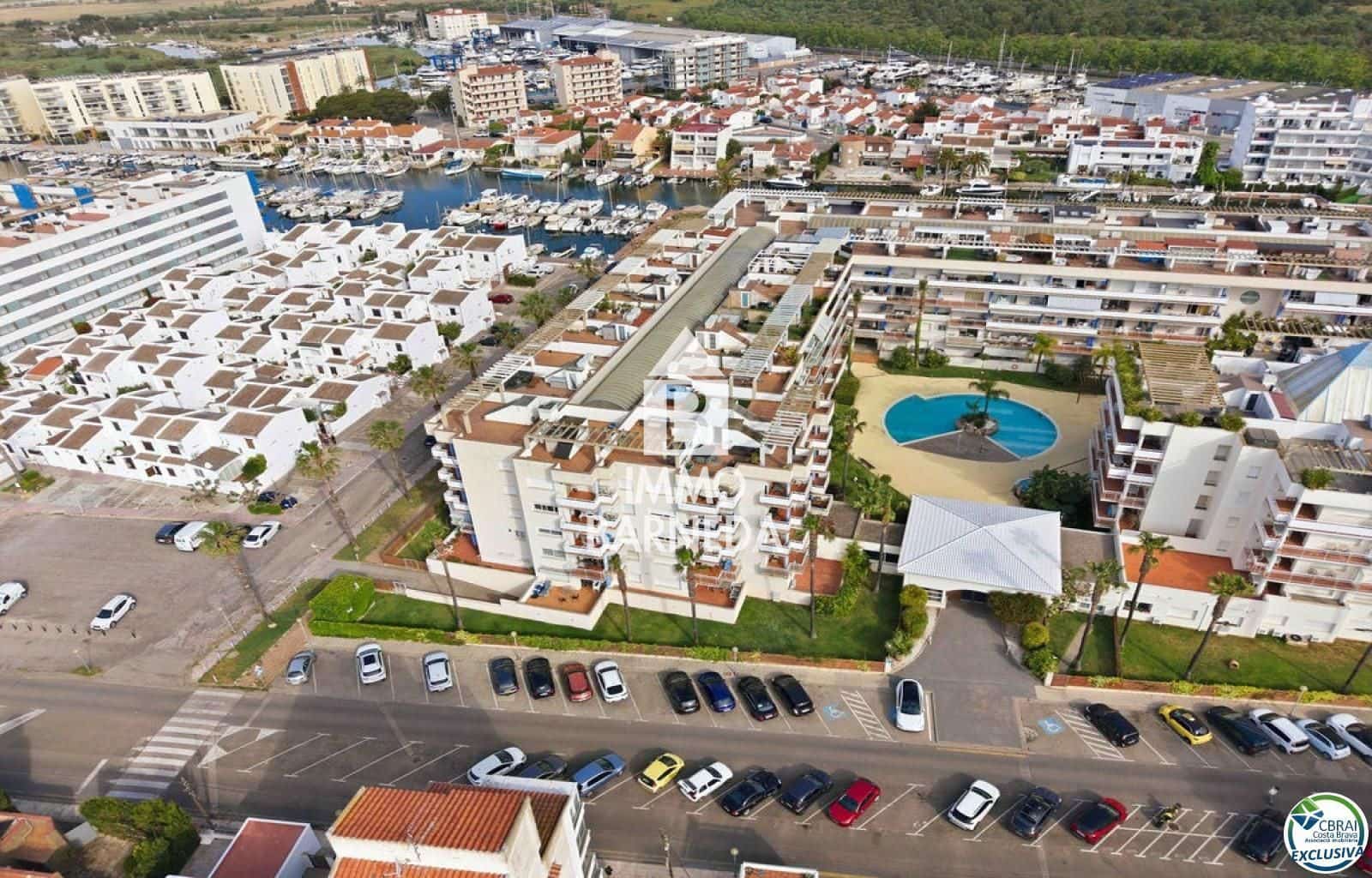 2 slaapkamer Flat te koop in Santa Margarida met zwembad garage - € 235.000 (Ref: 9911541)
