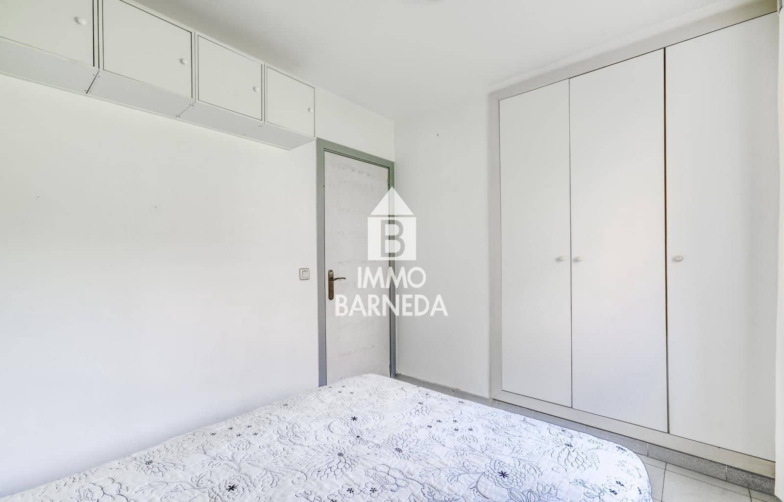 2 bedroom Flat for sale in Roses - € 223,000 (Ref: 9914835)