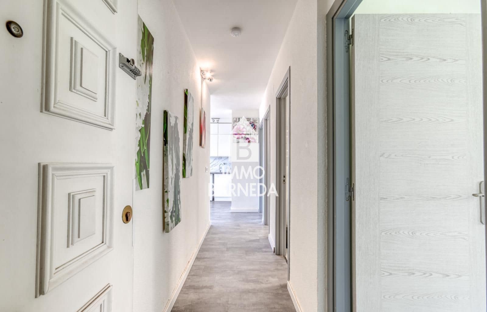 2 bedroom Flat for sale in Roses - € 223,000 (Ref: 9914835)