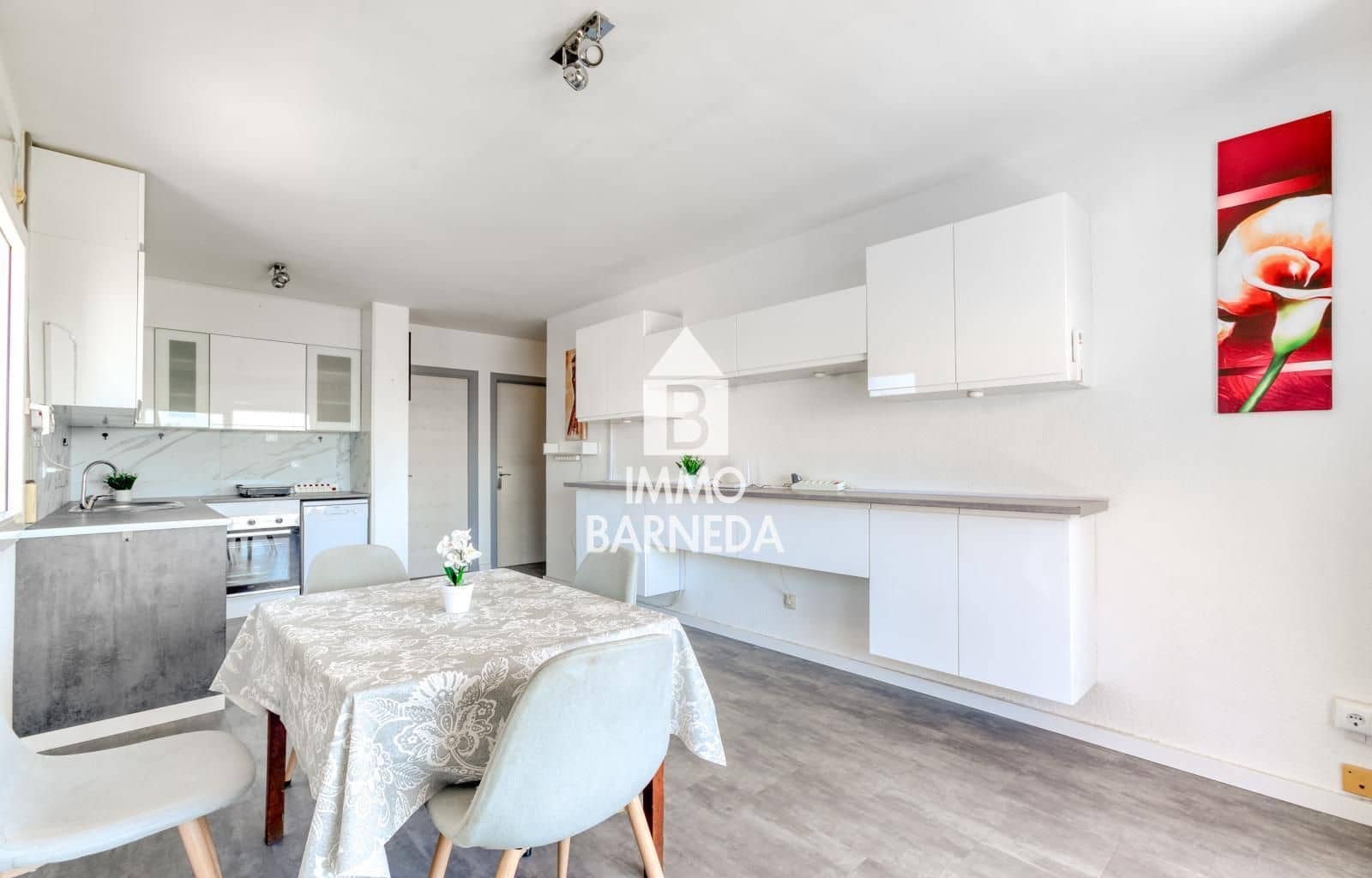2 bedroom Flat for sale in Roses - € 223,000 (Ref: 9914835)