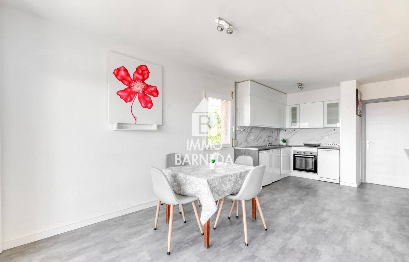 2 bedroom Flat for sale in Roses - € 223,000 (Ref: 9914835)