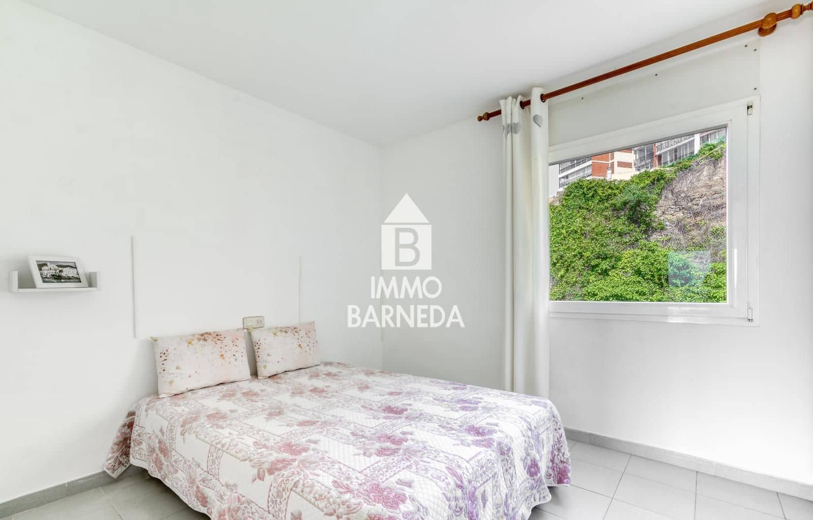 2 bedroom Flat for sale in Roses - € 223,000 (Ref: 9914835)