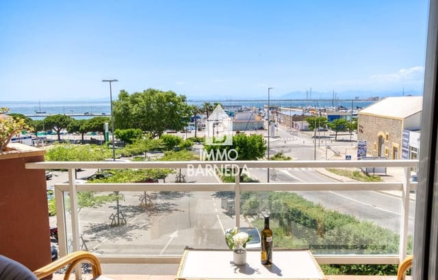 2 bedroom Flat for sale in Roses - € 223,000 (Ref: 9914835)