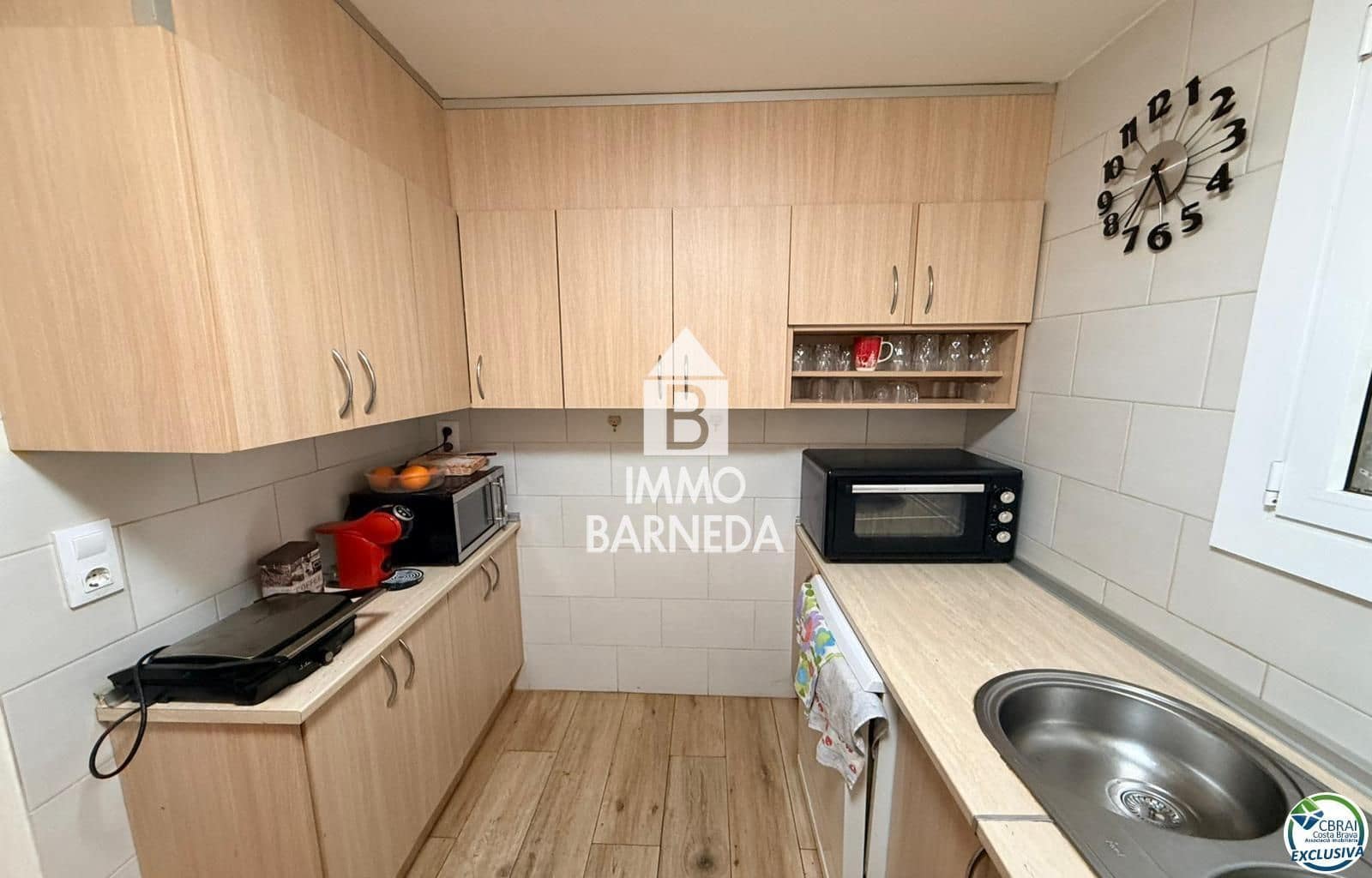 2 bedroom Flat for sale in Roses - € 190,000 (Ref: 9924933)