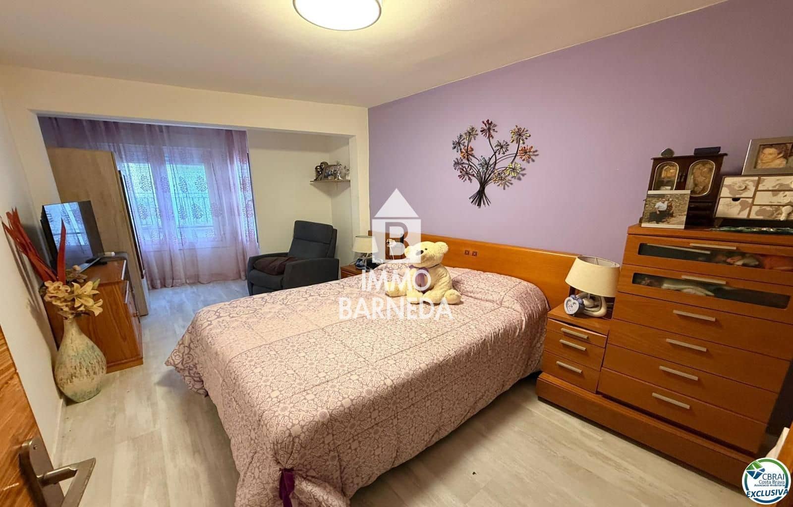 2 bedroom Flat for sale in Roses - € 190,000 (Ref: 9924933)