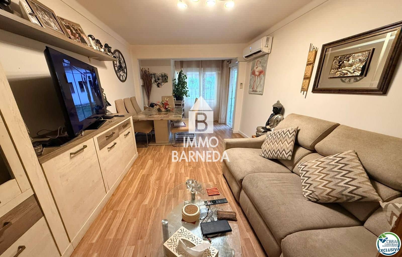2 bedroom Flat for sale in Roses - € 190,000 (Ref: 9924933)
