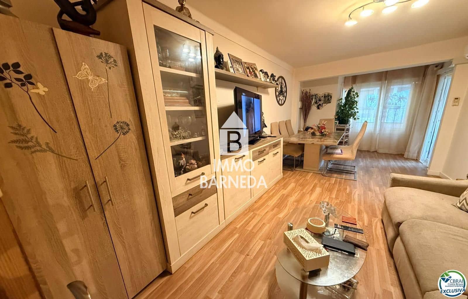 2 bedroom Flat for sale in Roses - € 190,000 (Ref: 9924933)