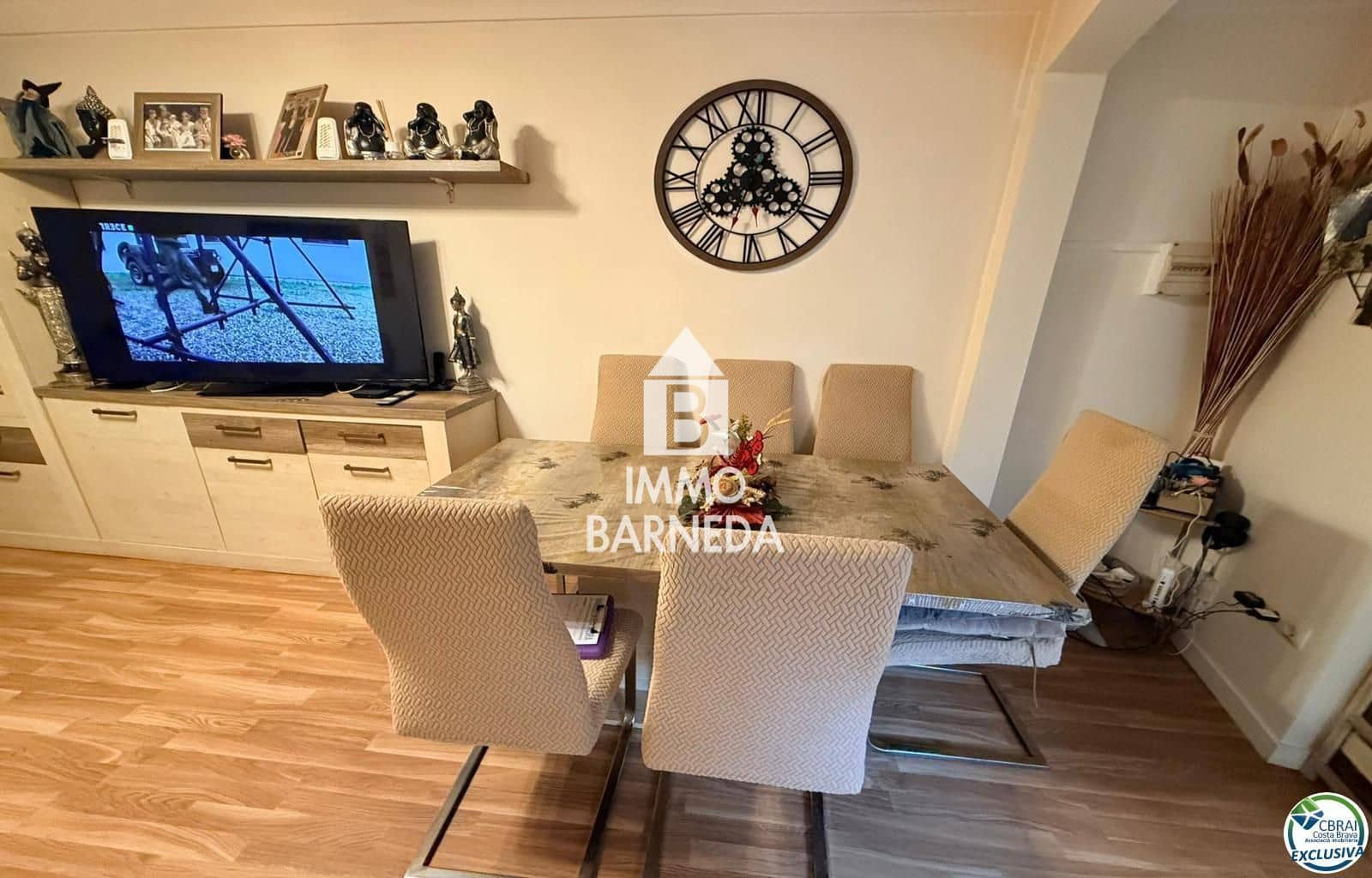 2 bedroom Flat for sale in Roses - € 190,000 (Ref: 9924933)