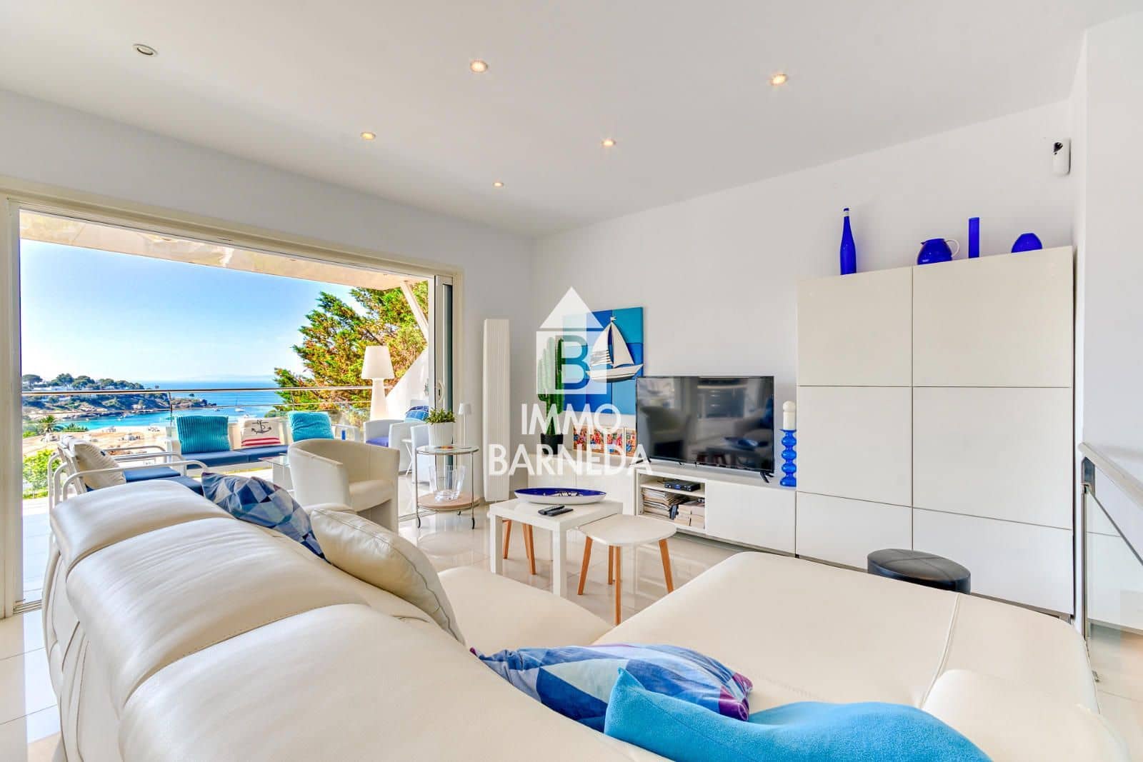 3 bedroom Townhouse for sale in Roses with garage - € 755,000 (Ref: 9926464)