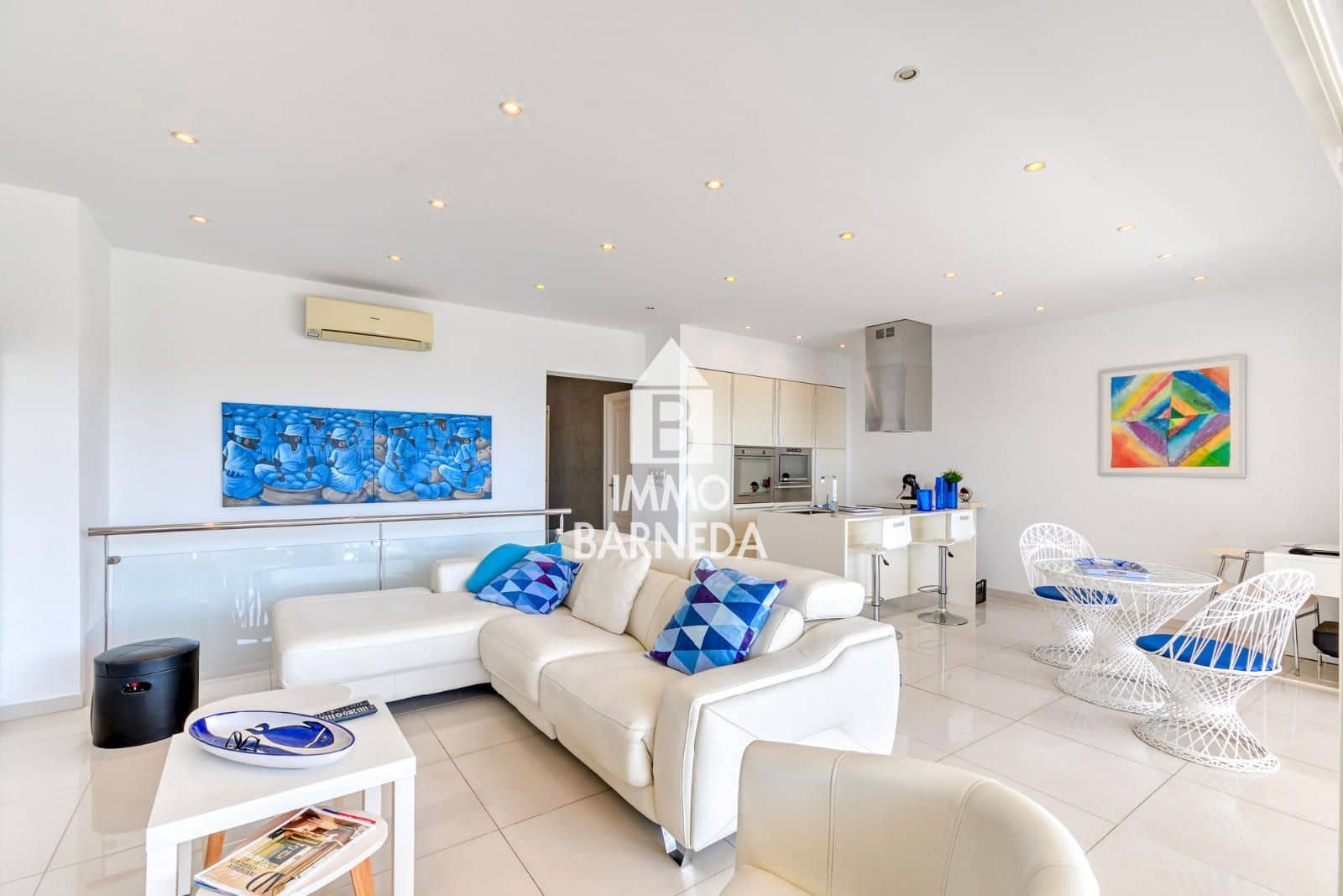 3 bedroom Townhouse for sale in Roses with garage - € 755,000 (Ref: 9926464)