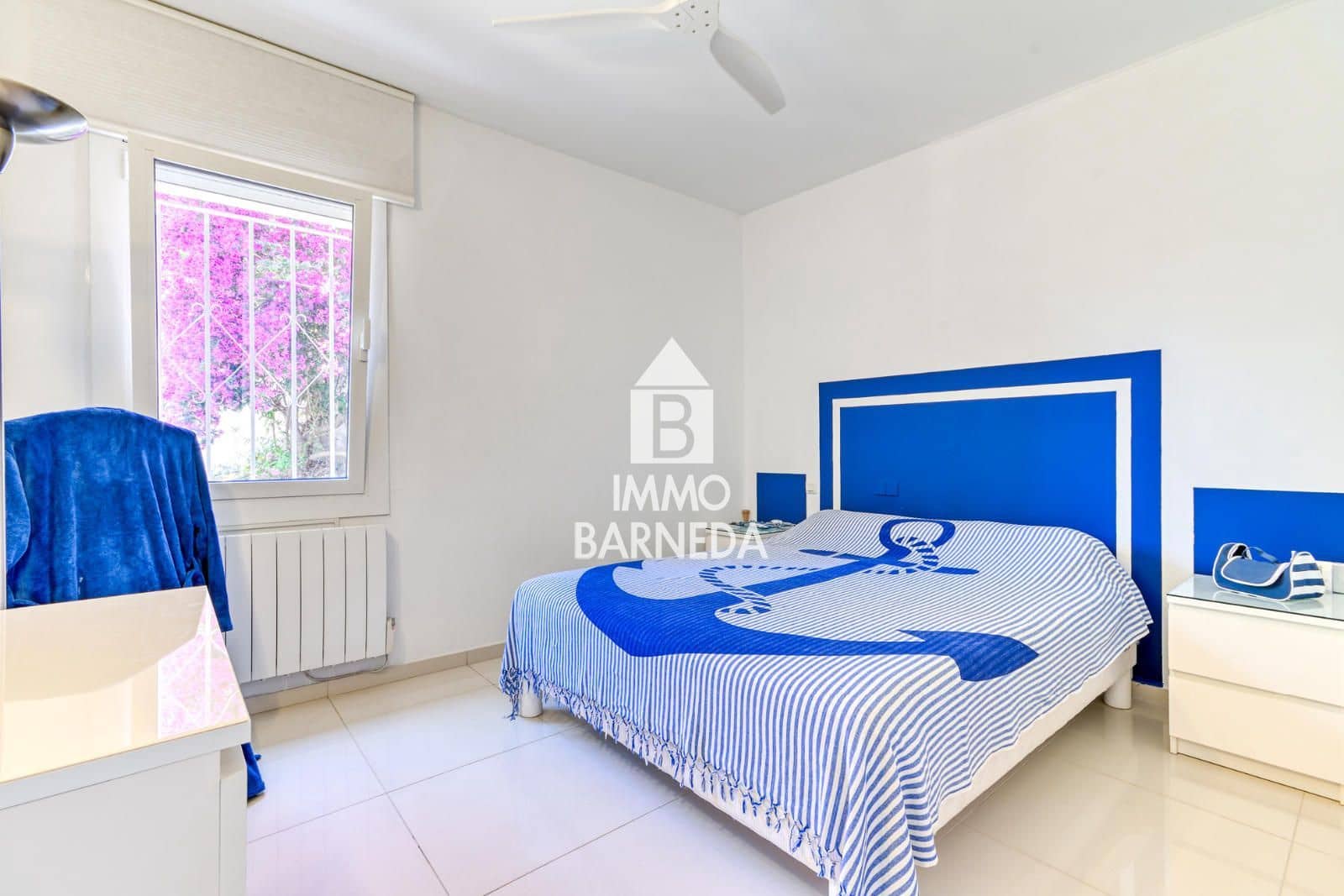 3 bedroom Townhouse for sale in Roses with garage - € 755,000 (Ref: 9926464)