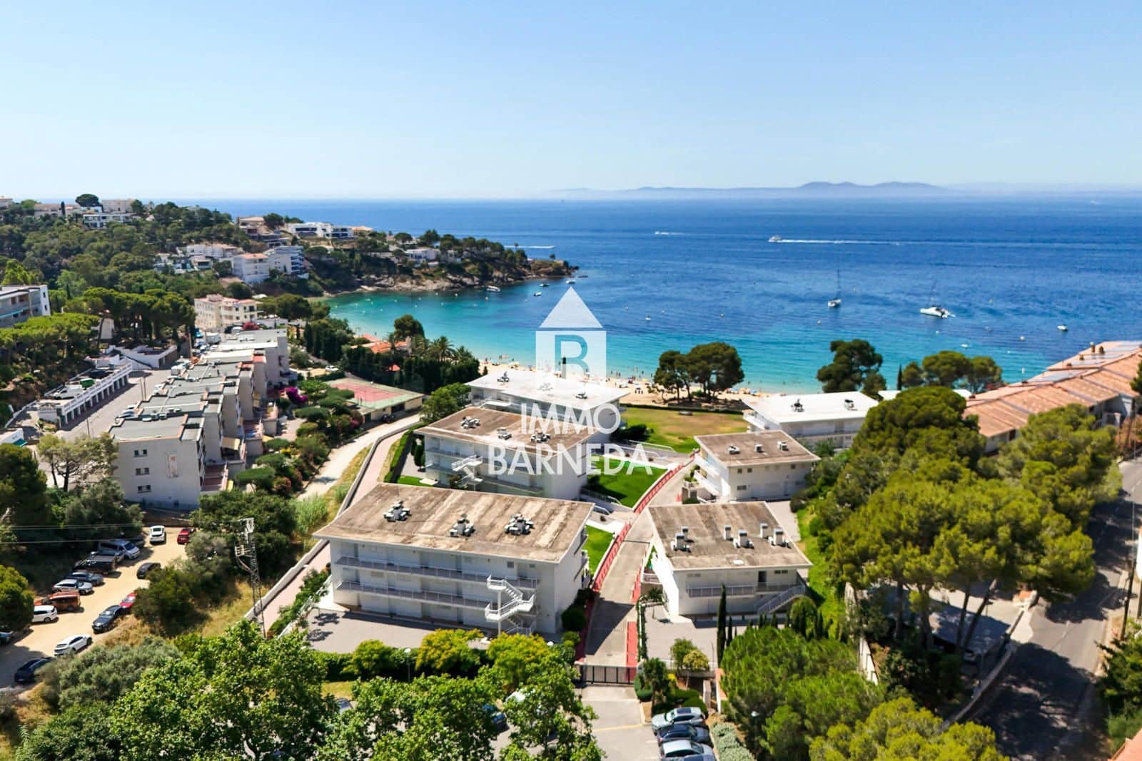 3 bedroom Townhouse for sale in Roses with garage - € 755,000 (Ref: 9926464)
