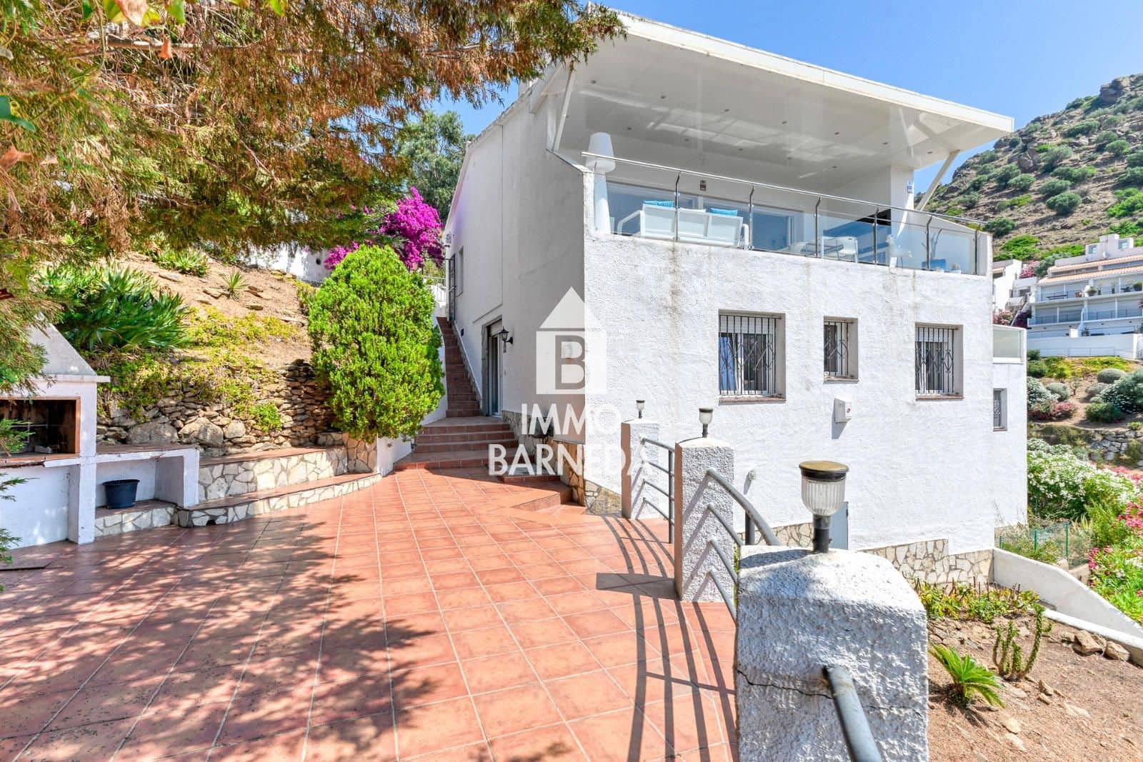 3 bedroom Townhouse for sale in Roses with garage - € 755,000 (Ref: 9926464)