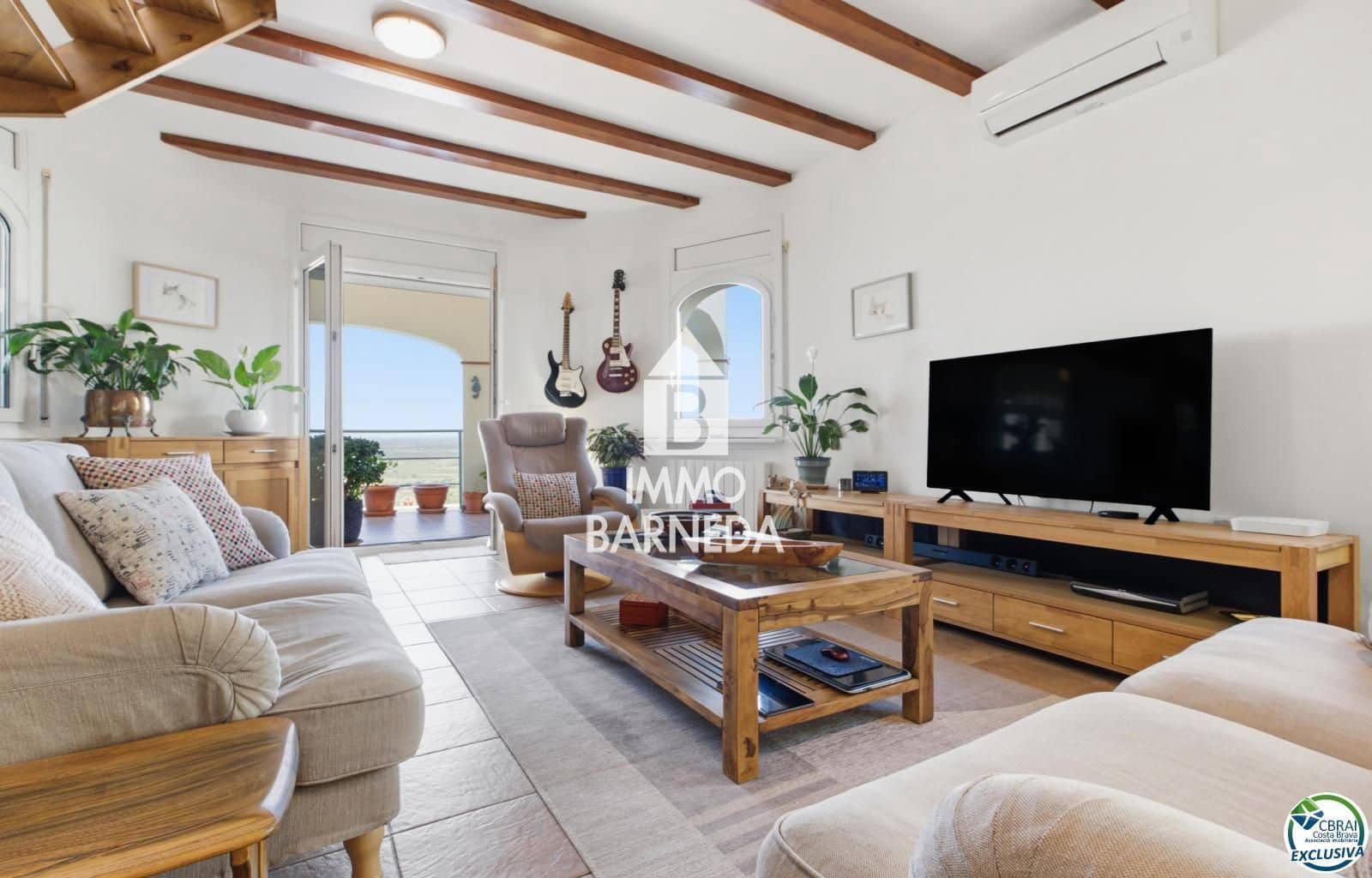 3 bedroom Villa for sale in Palau-saverdera with pool garage - € 650,000 (Ref: 9927896)