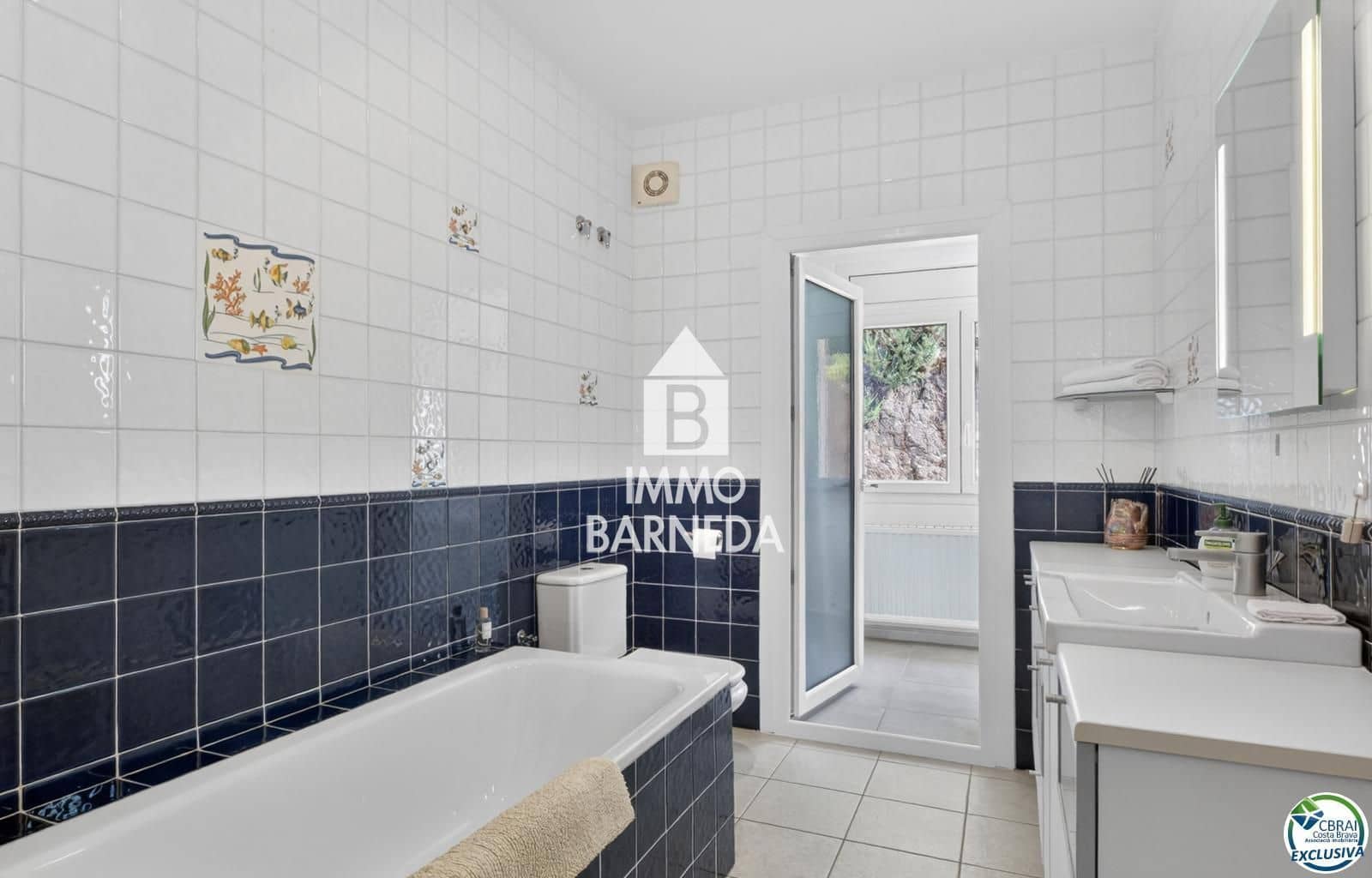 3 bedroom Villa for sale in Palau-saverdera with pool garage - € 650,000 (Ref: 9927896)