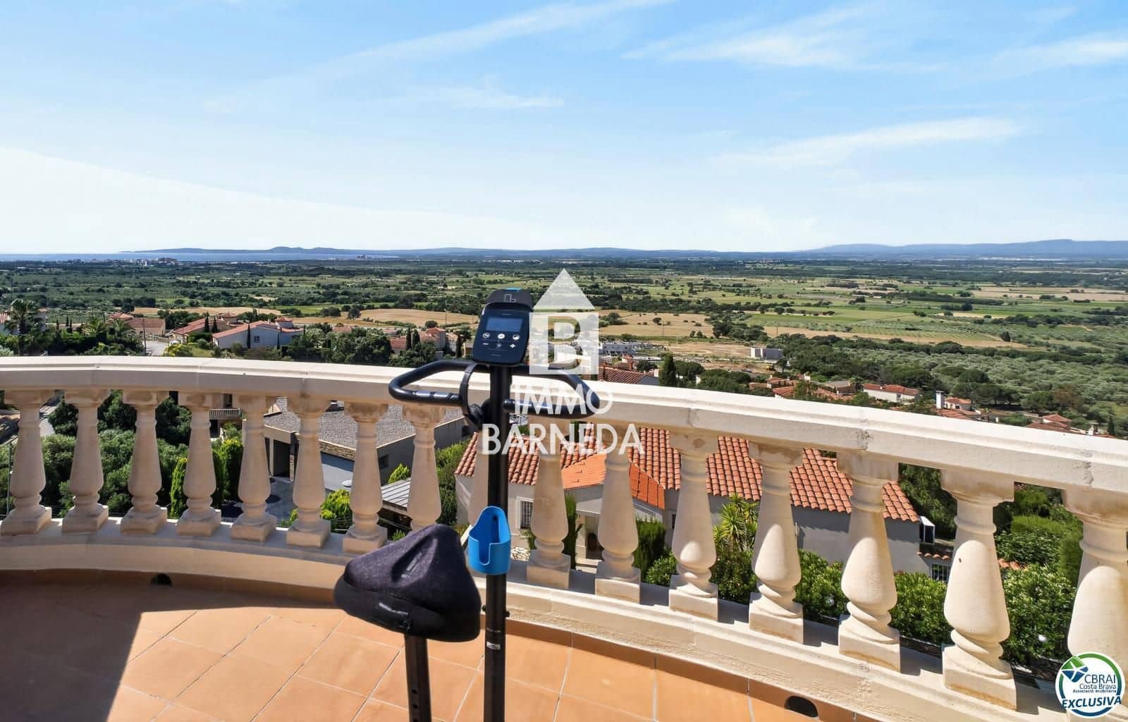 3 bedroom Villa for sale in Palau-saverdera with pool garage - € 650,000 (Ref: 9927896)