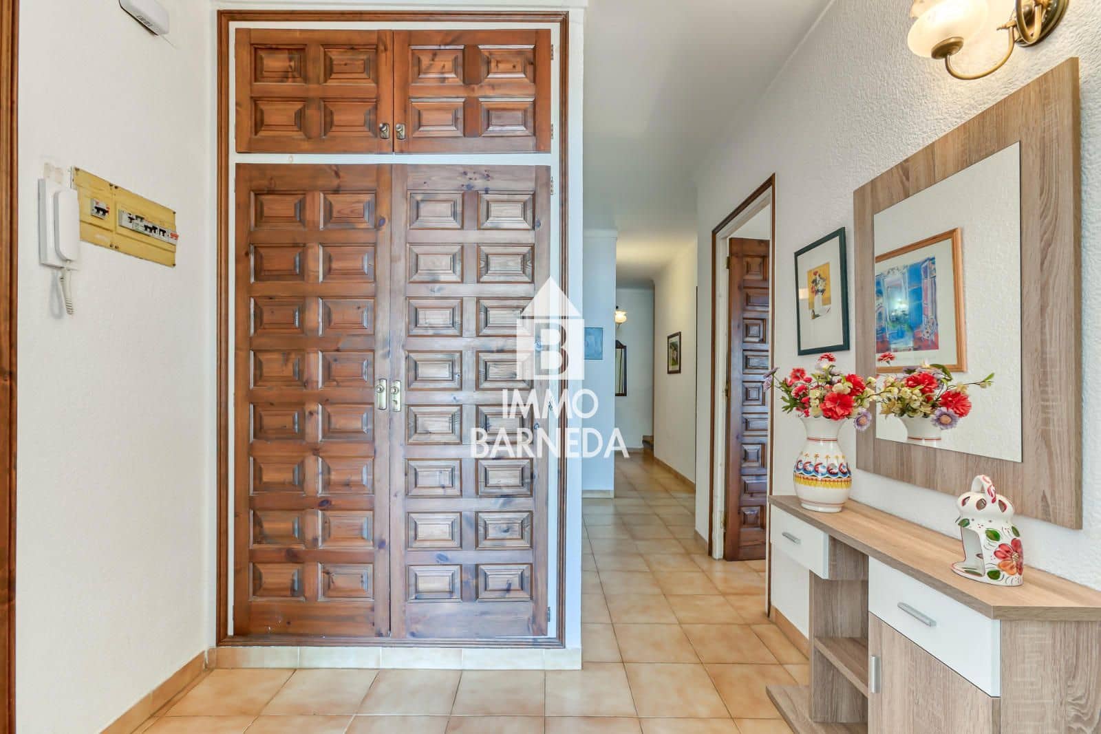 3 bedroom Flat for sale in Roses with pool garage - € 385,000 (Ref: 9929770)