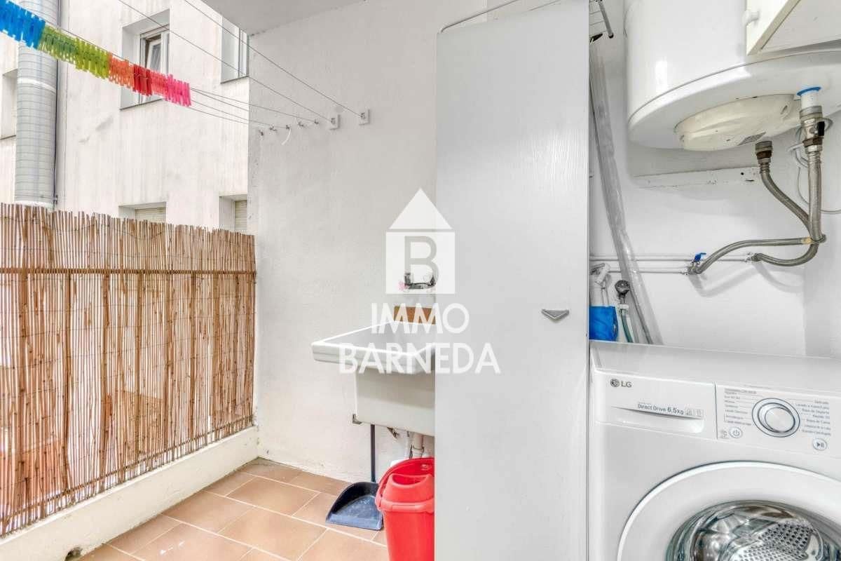 2 bedroom Flat for sale in Roses - € 235,000 (Ref: 9929773)