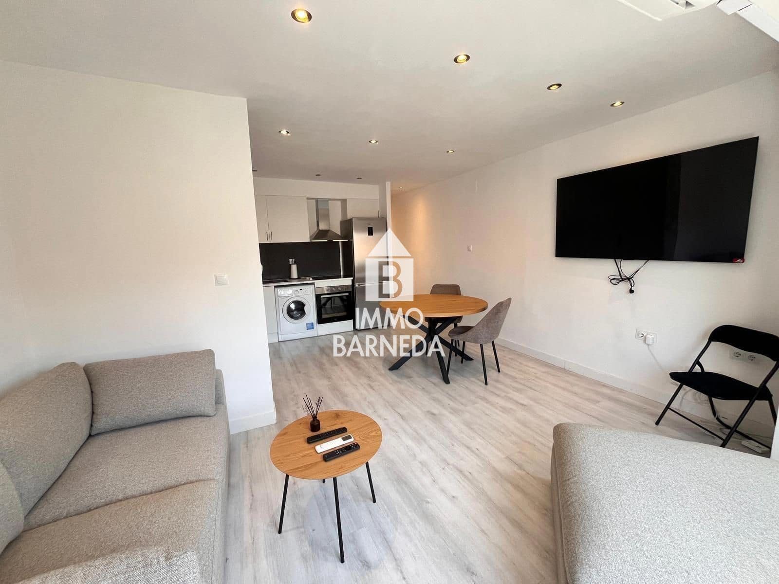 2 bedroom Flat for sale in Roses - € 180,000 (Ref: 9932063)