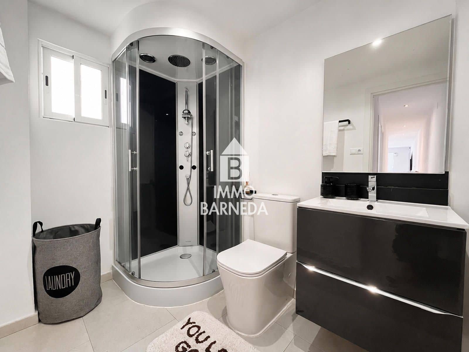 2 bedroom Flat for sale in Roses - € 180,000 (Ref: 9932063)